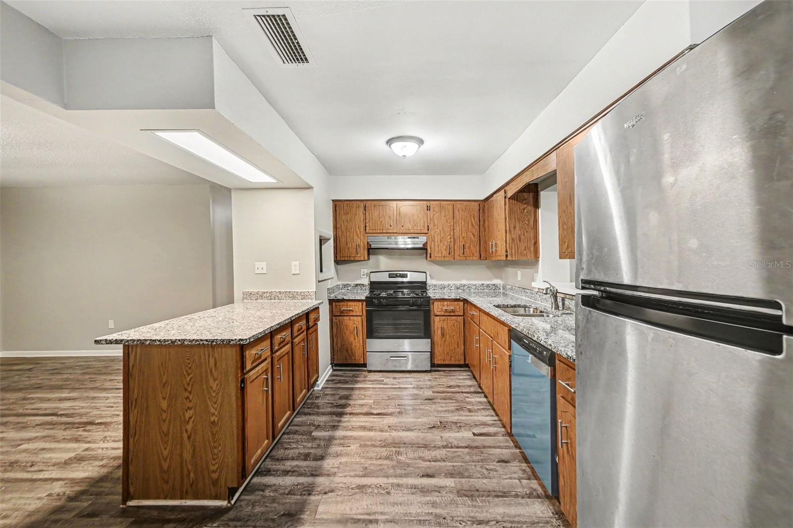 2318 JOBBINS DR, LEESBURG, FL, 34748