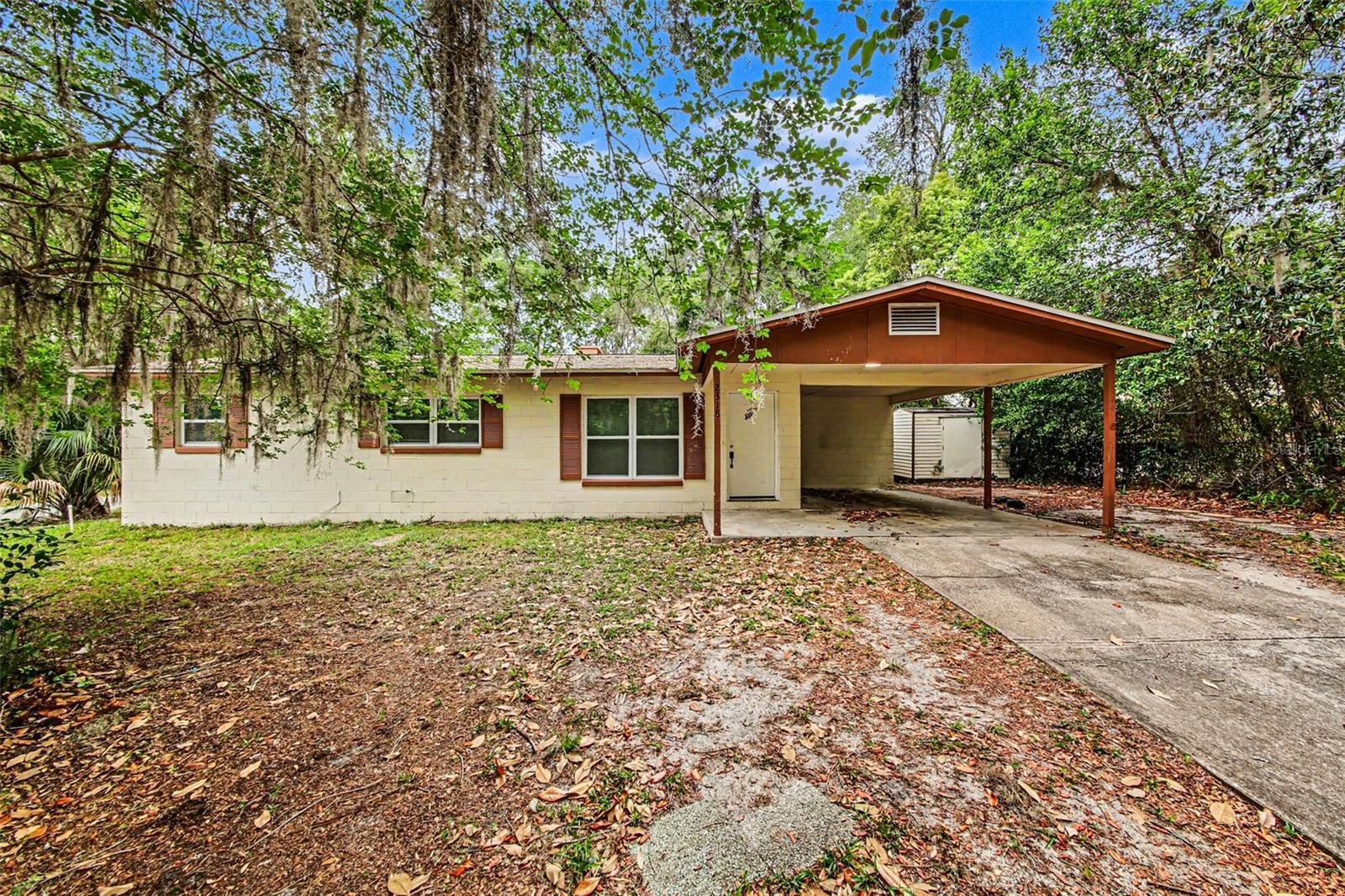 2318 JOBBINS DR, LEESBURG, FL, 34748