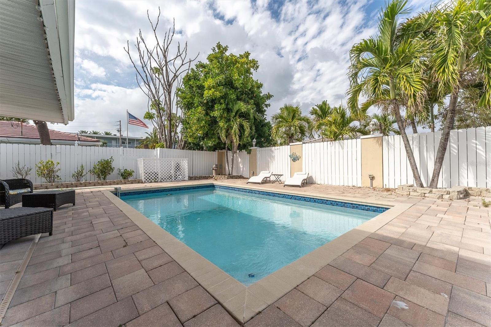 5923 2ND ST E, ST PETE BEACH, FL, 33706