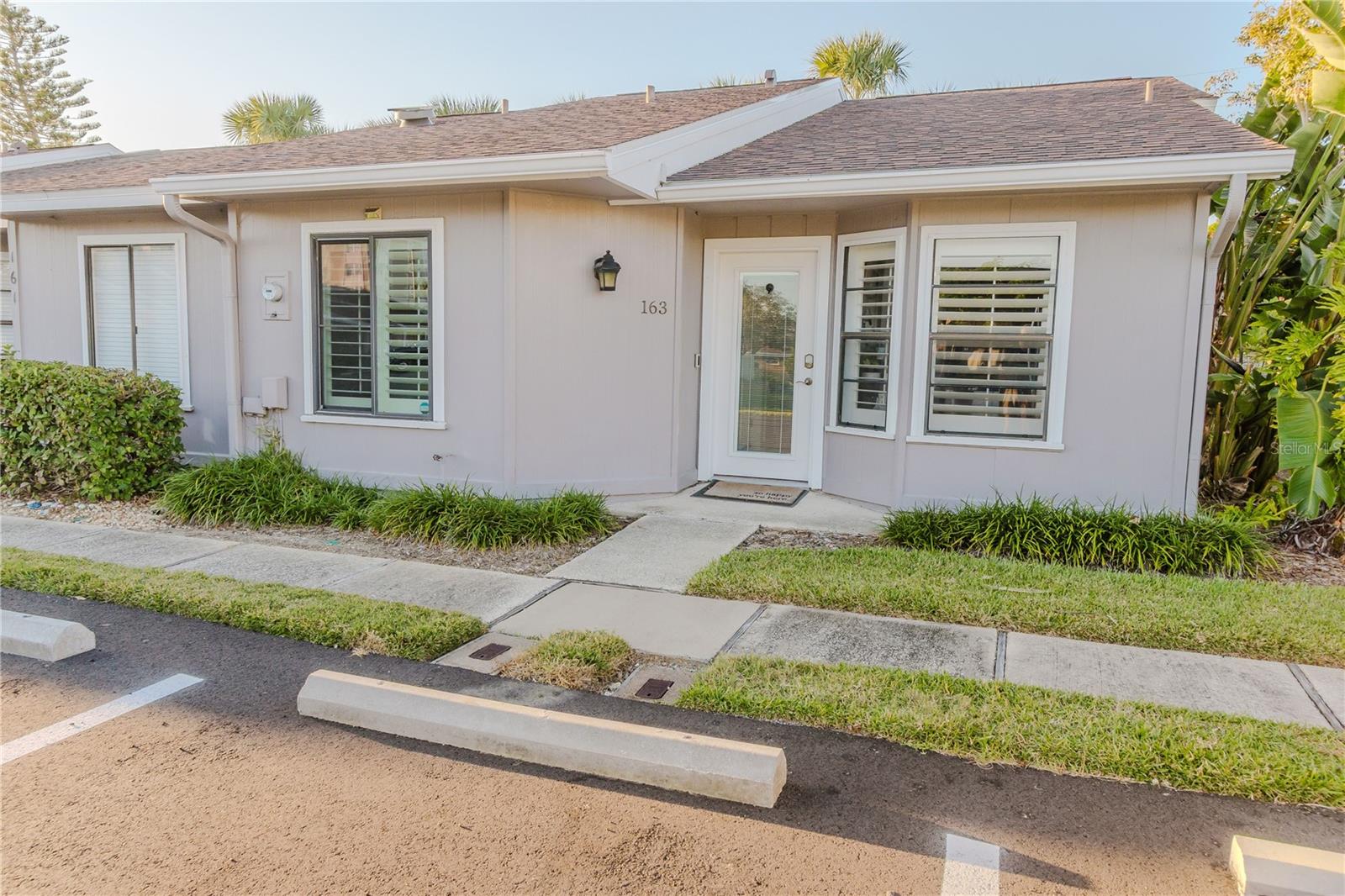 163 BREEZEWAY CT, NEW SMYRNA BEACH, FL, 32169