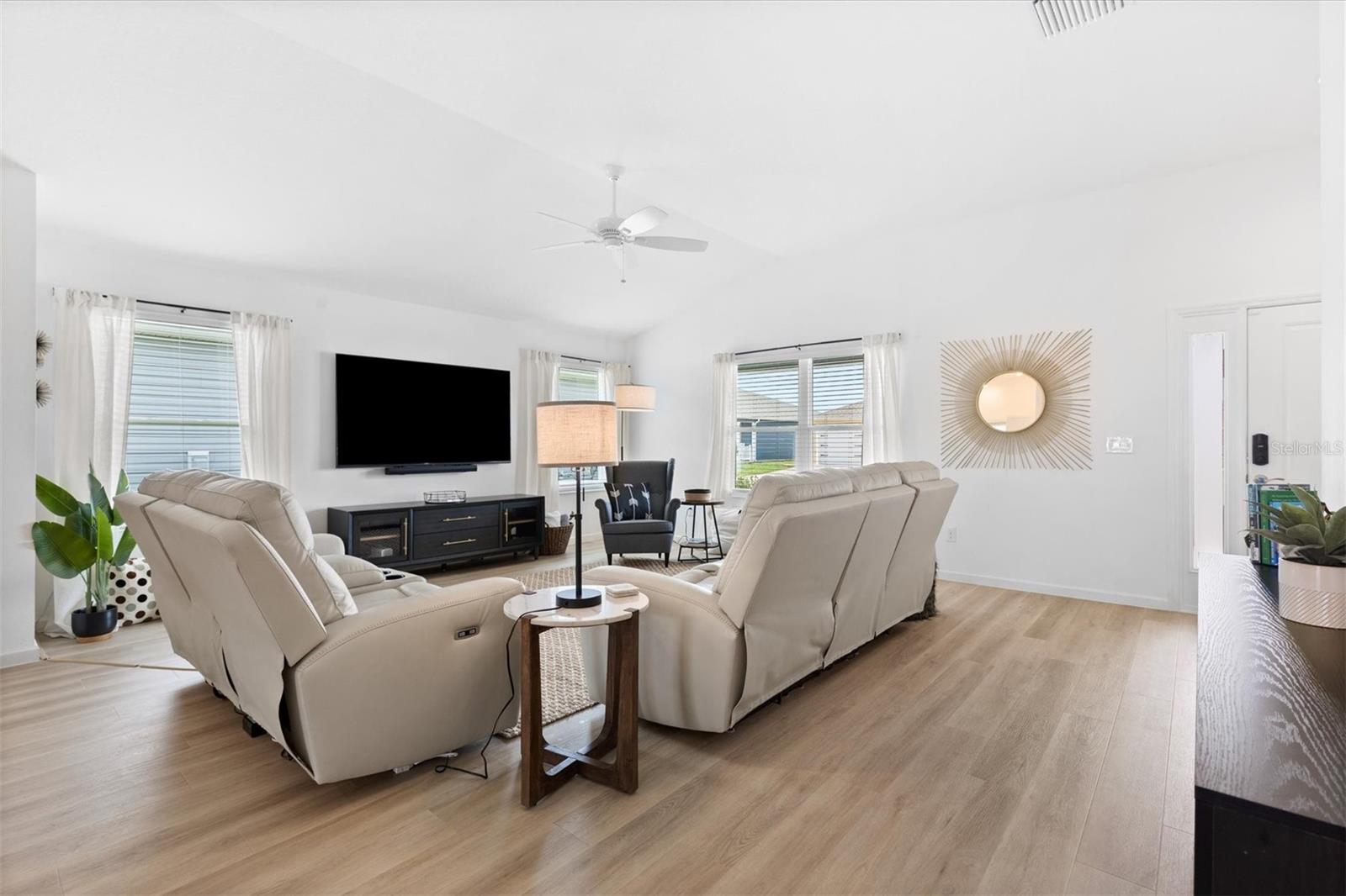 744 BARRON PL, THE VILLAGES, FL, 32163