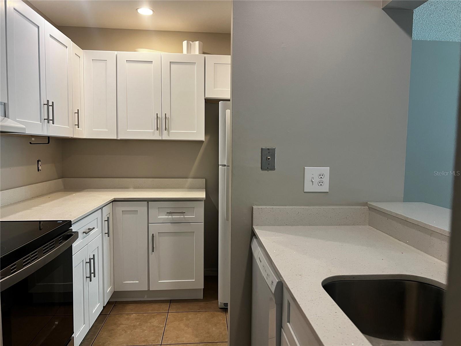 140 ORCHID WOODS CT #15B, DELTONA, FL, 32725