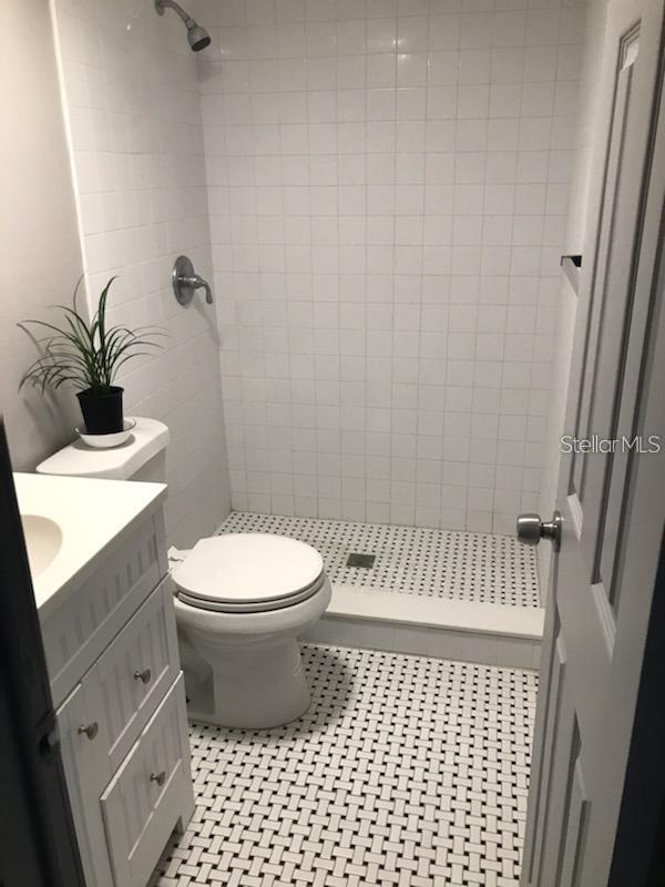5817 SUSSEX DR, TAMPA, FL, 33615