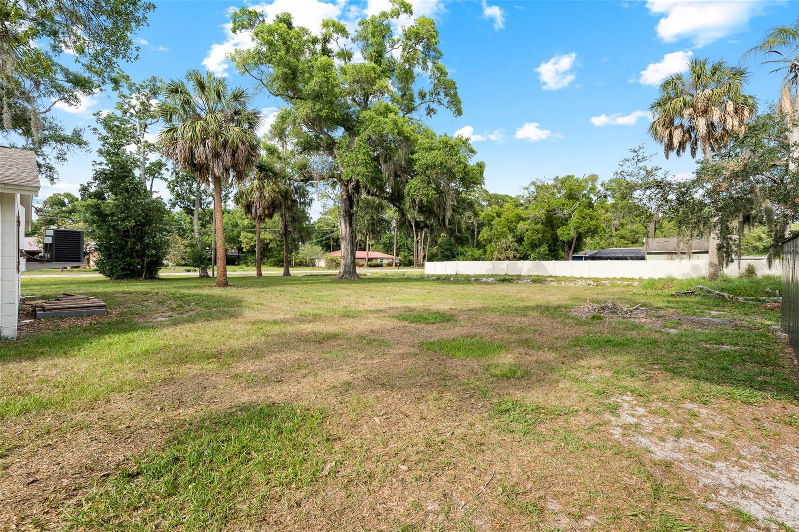 8212 SUNNY VALE PL, TAMPA, FL, 33615