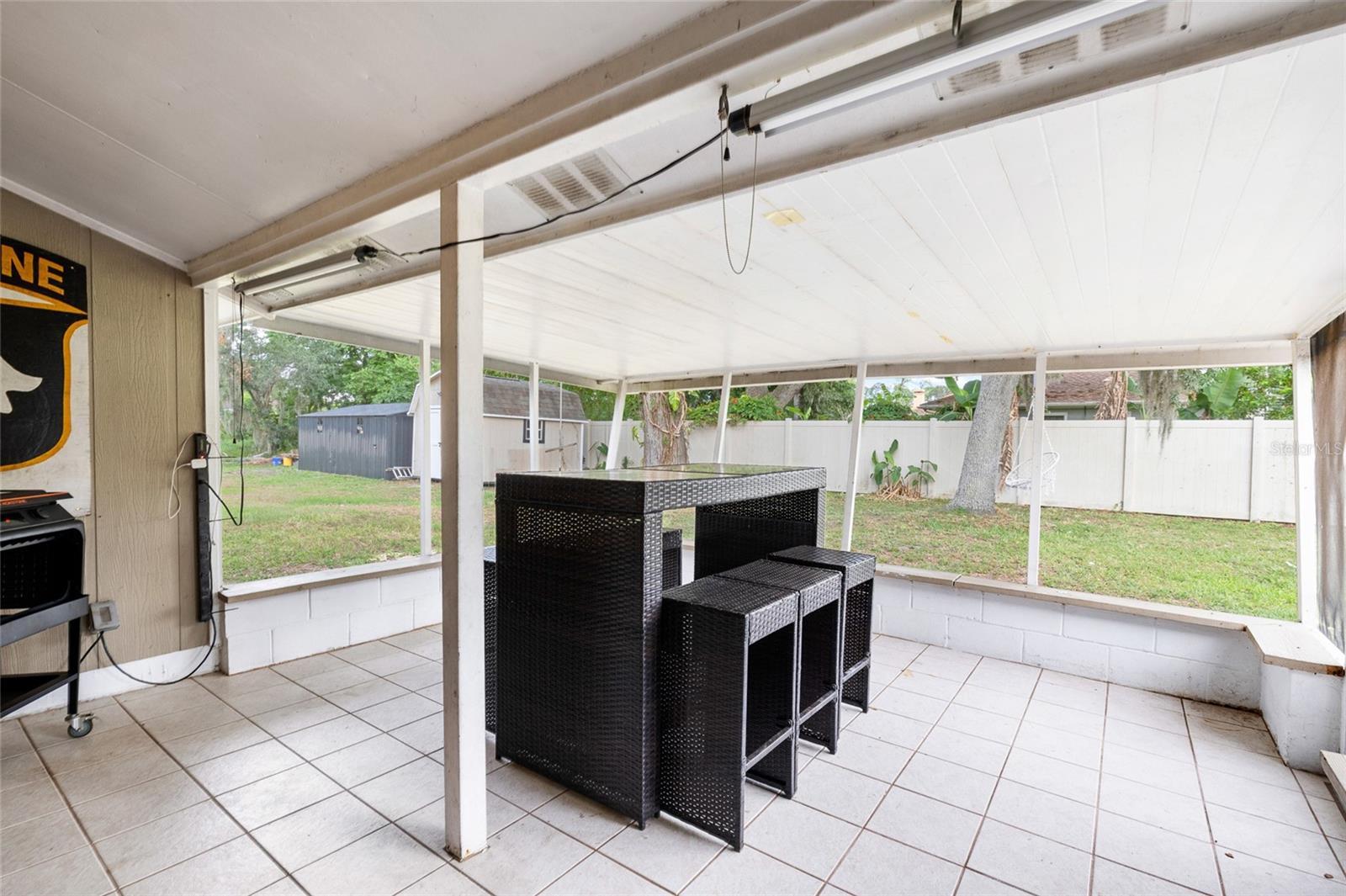 8212 SUNNY VALE PL, TAMPA, FL, 33615