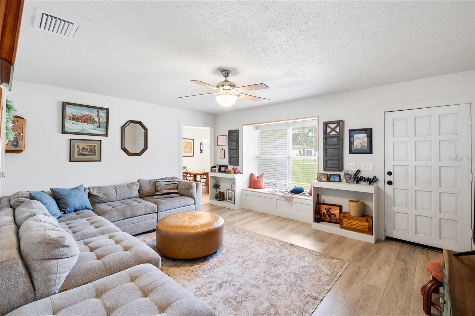 8212 SUNNY VALE PL, TAMPA, FL, 33615