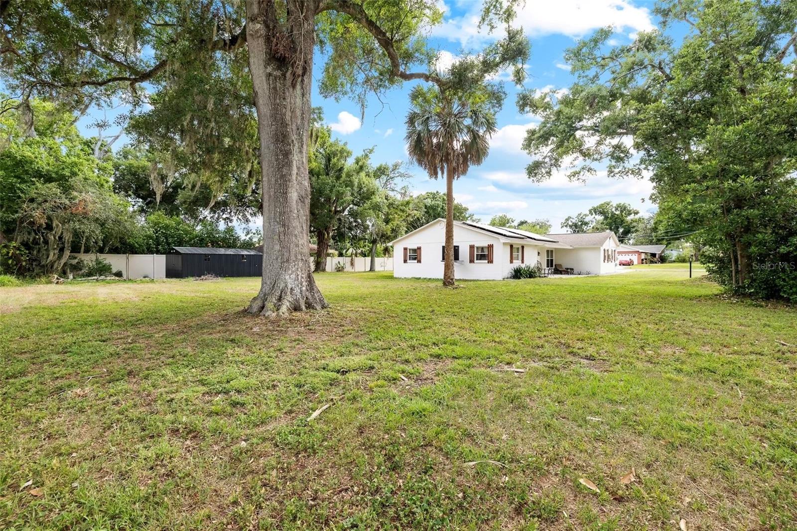 8212 SUNNY VALE PL, TAMPA, FL, 33615