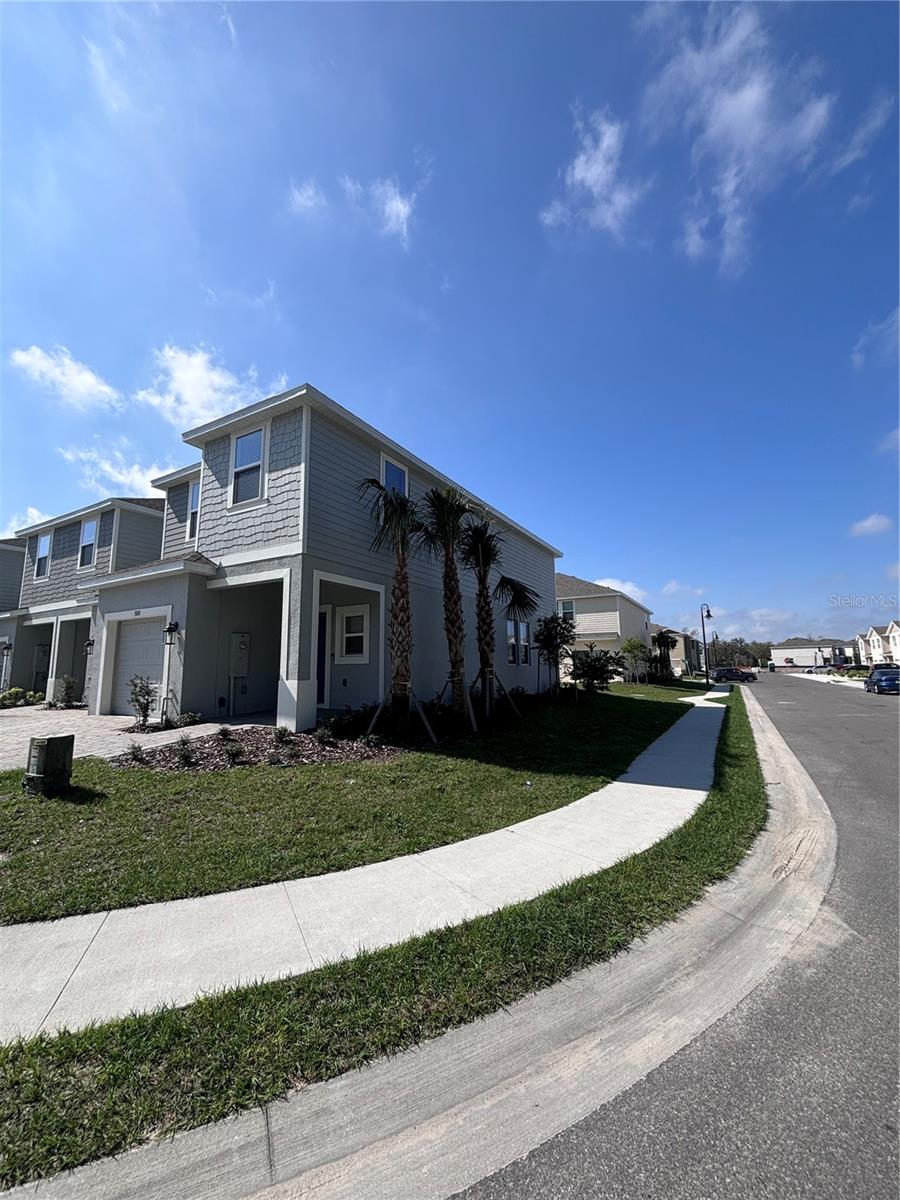 3010 CANARY AVE, DAVENPORT, FL, 33837