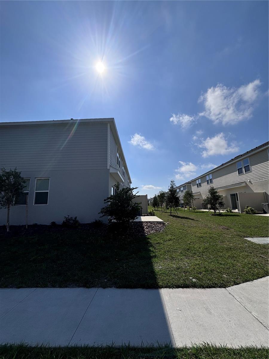 3010 CANARY AVE, DAVENPORT, FL, 33837