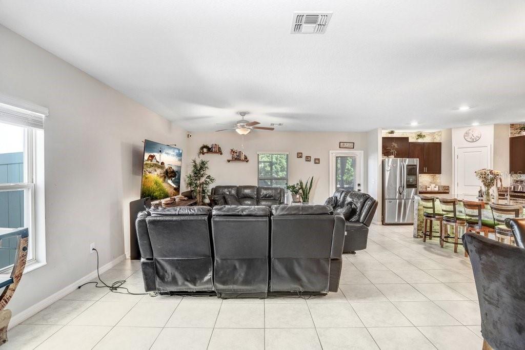 5426 RAINWOOD MEADOWS DR, APOLLO BEACH, FL, 33572