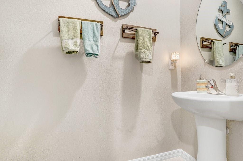 5426 RAINWOOD MEADOWS DR, APOLLO BEACH, FL, 33572