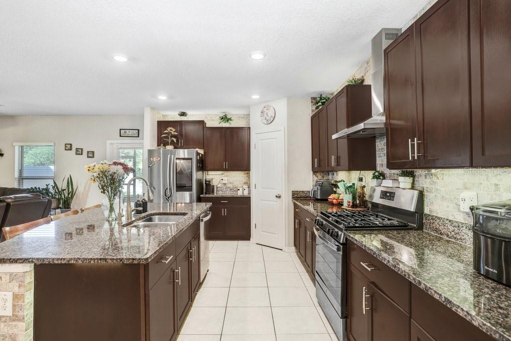 5426 RAINWOOD MEADOWS DR, APOLLO BEACH, FL, 33572