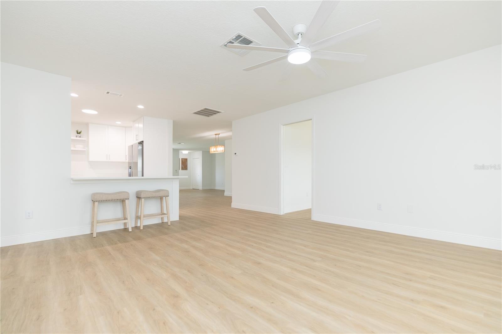 1616 BENTWOOD DR, SUN CITY CENTER, FL, 33573
