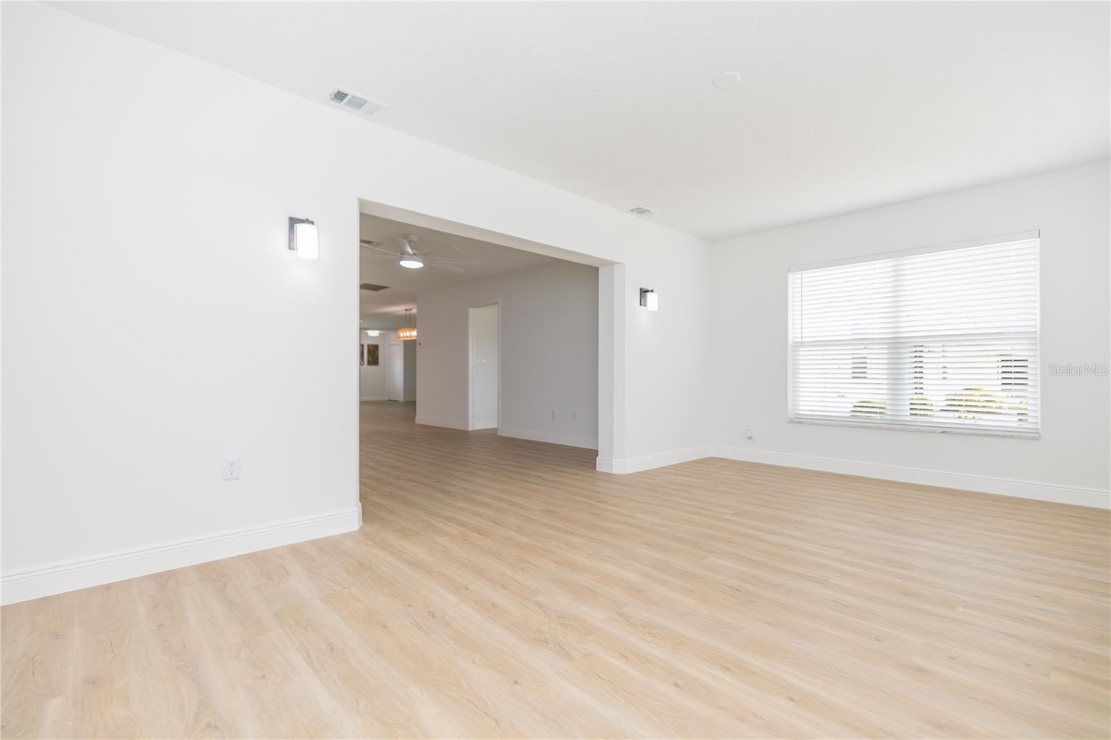 1616 BENTWOOD DR, SUN CITY CENTER, FL, 33573