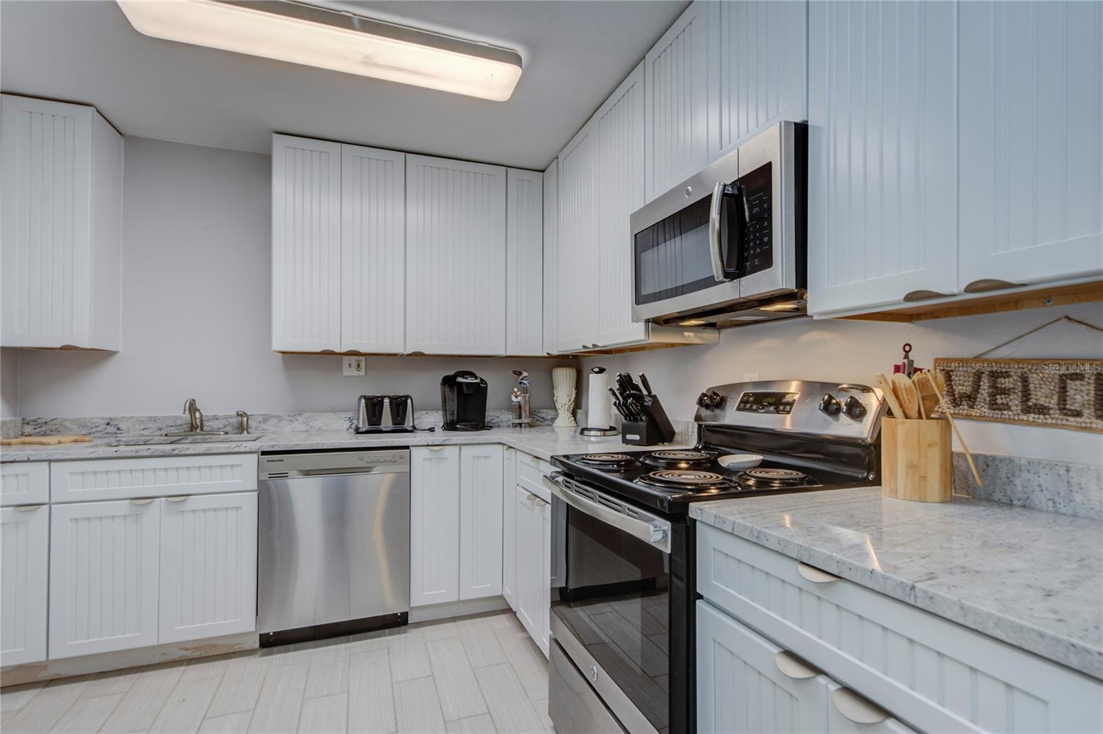 3200 W DE BAZAN AVE, ST PETE BEACH, FL, 33706
