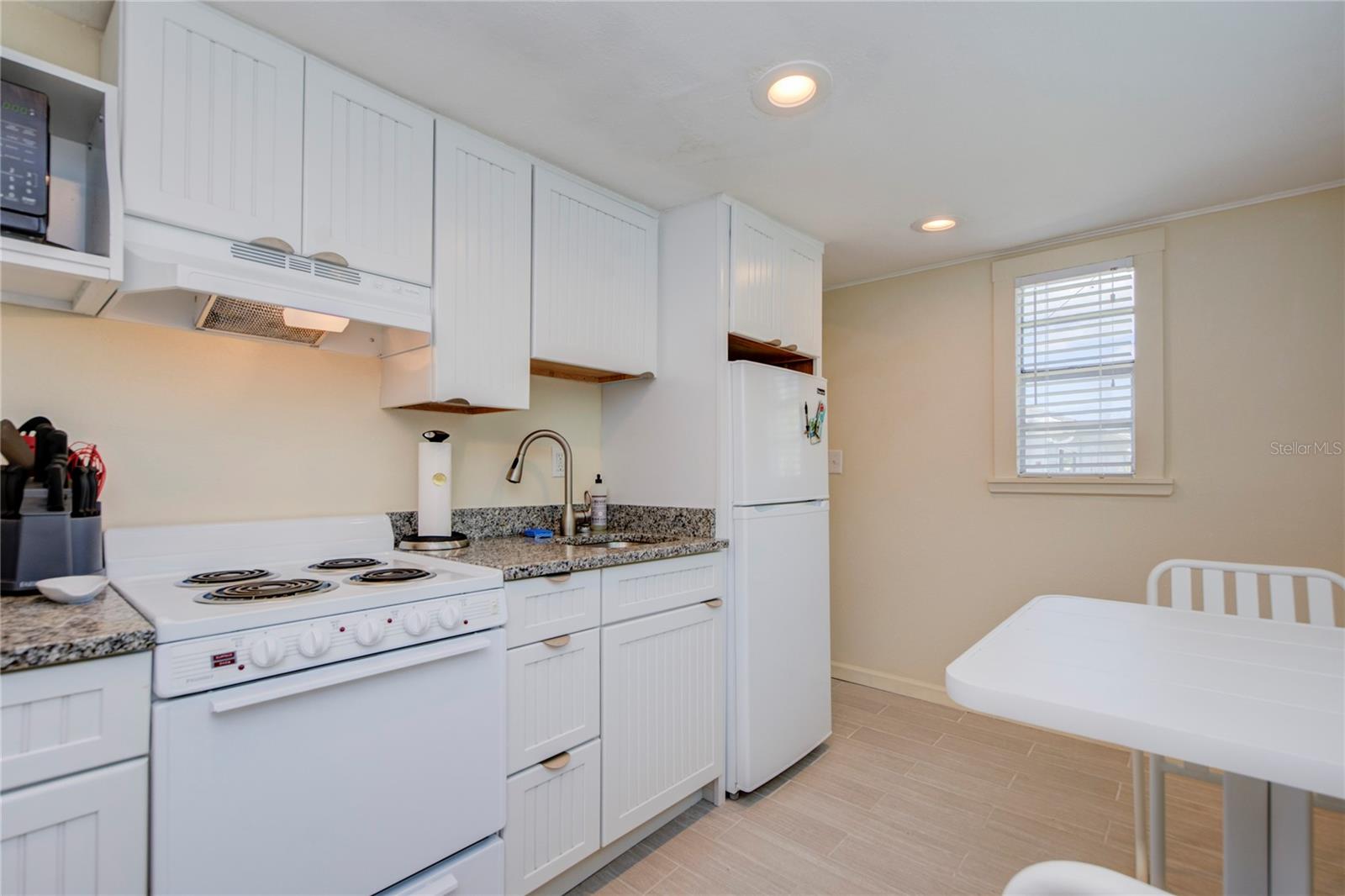 3200 W DE BAZAN AVE, ST PETE BEACH, FL, 33706