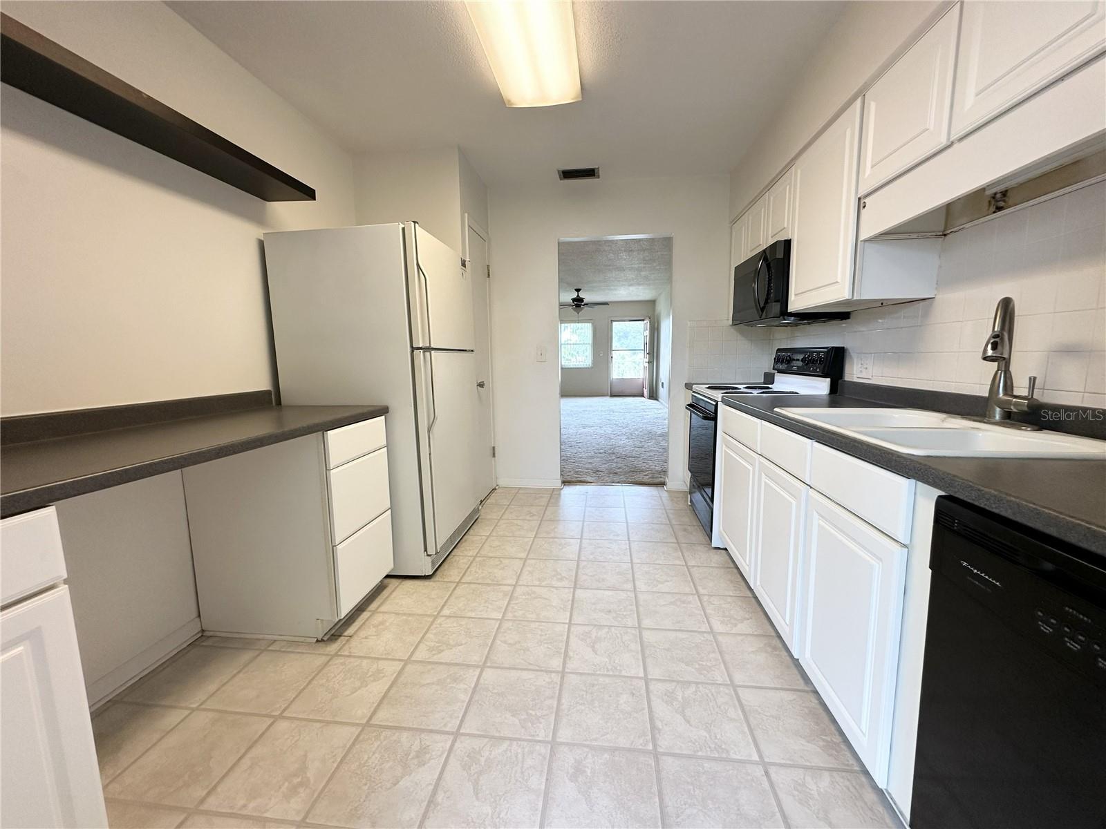 5728 14TH AVE N #206B, ST PETERSBURG, FL, 33710