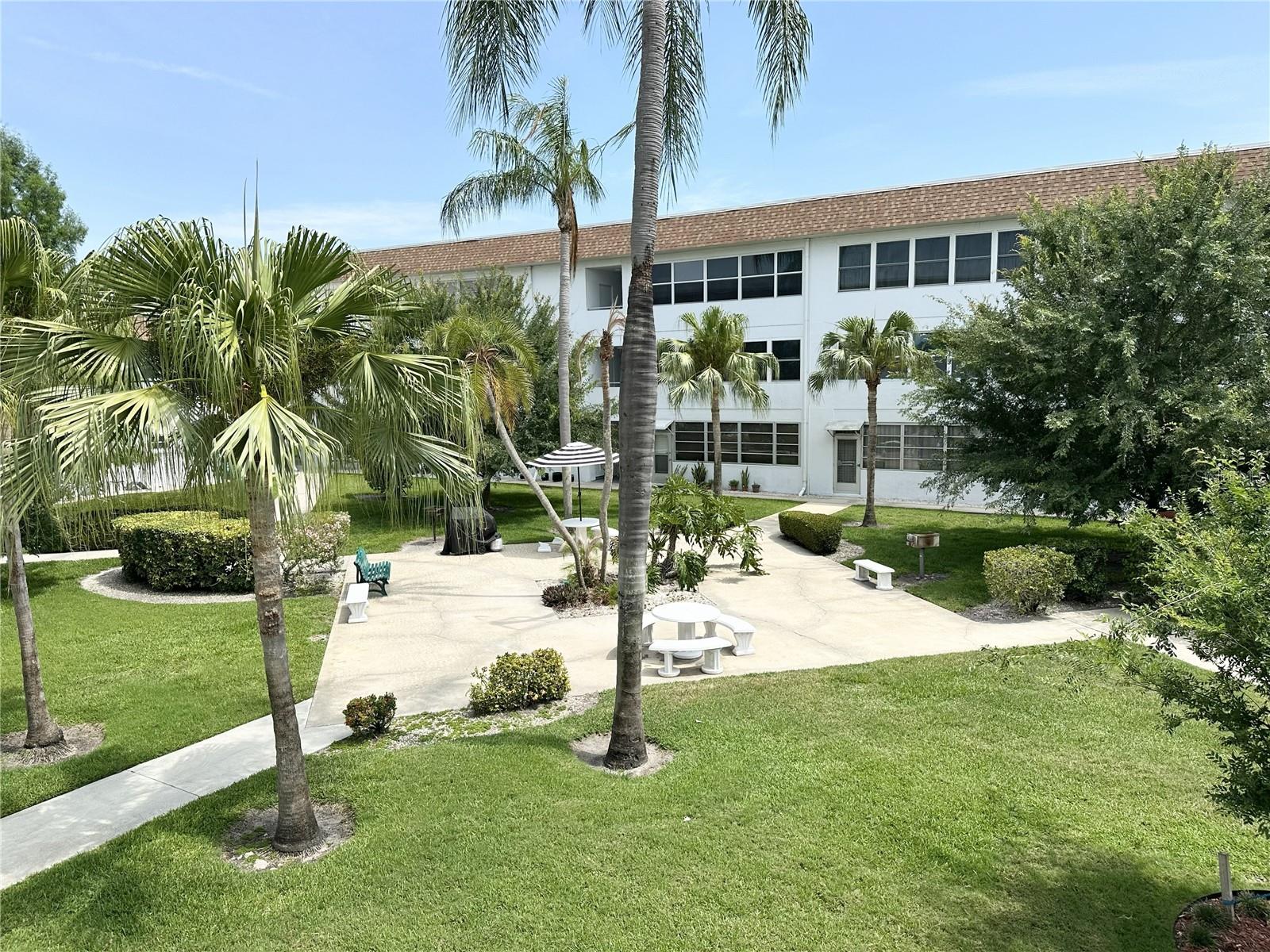 5728 14TH AVE N #206B, ST PETERSBURG, FL, 33710
