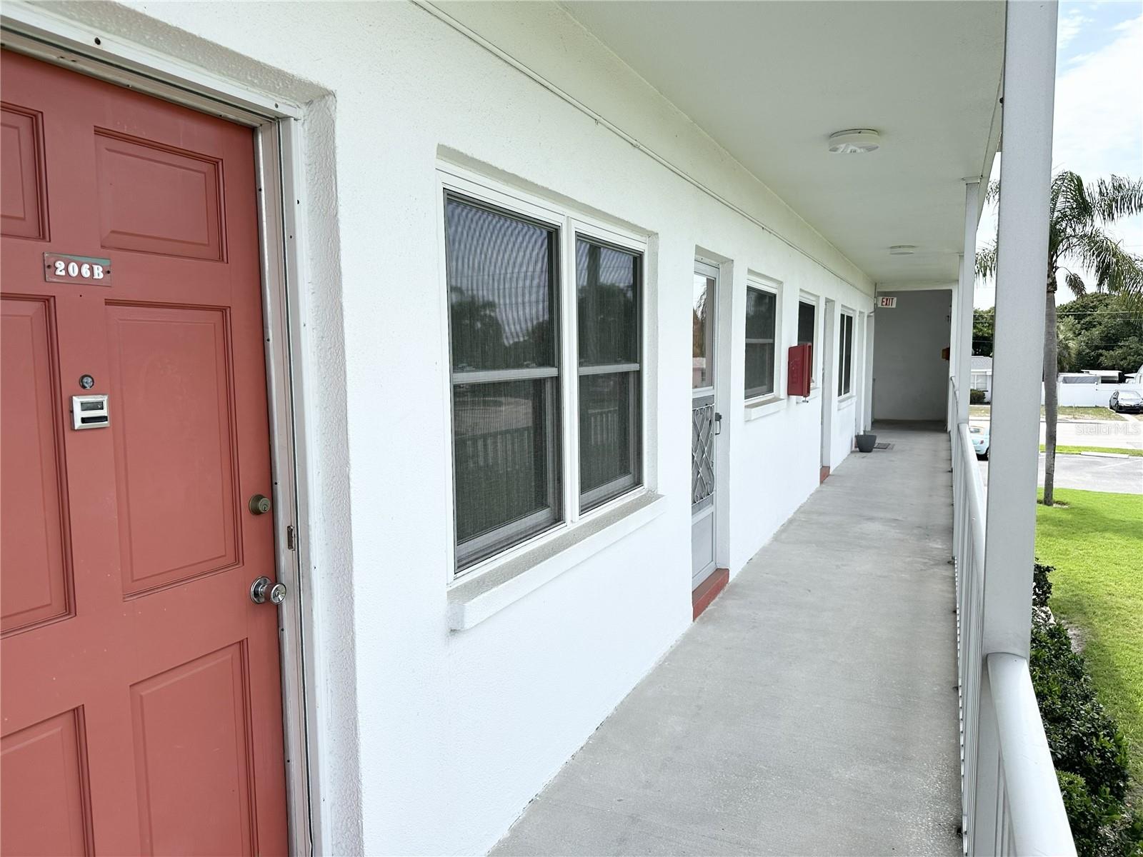 5728 14TH AVE N #206B, ST PETERSBURG, FL, 33710