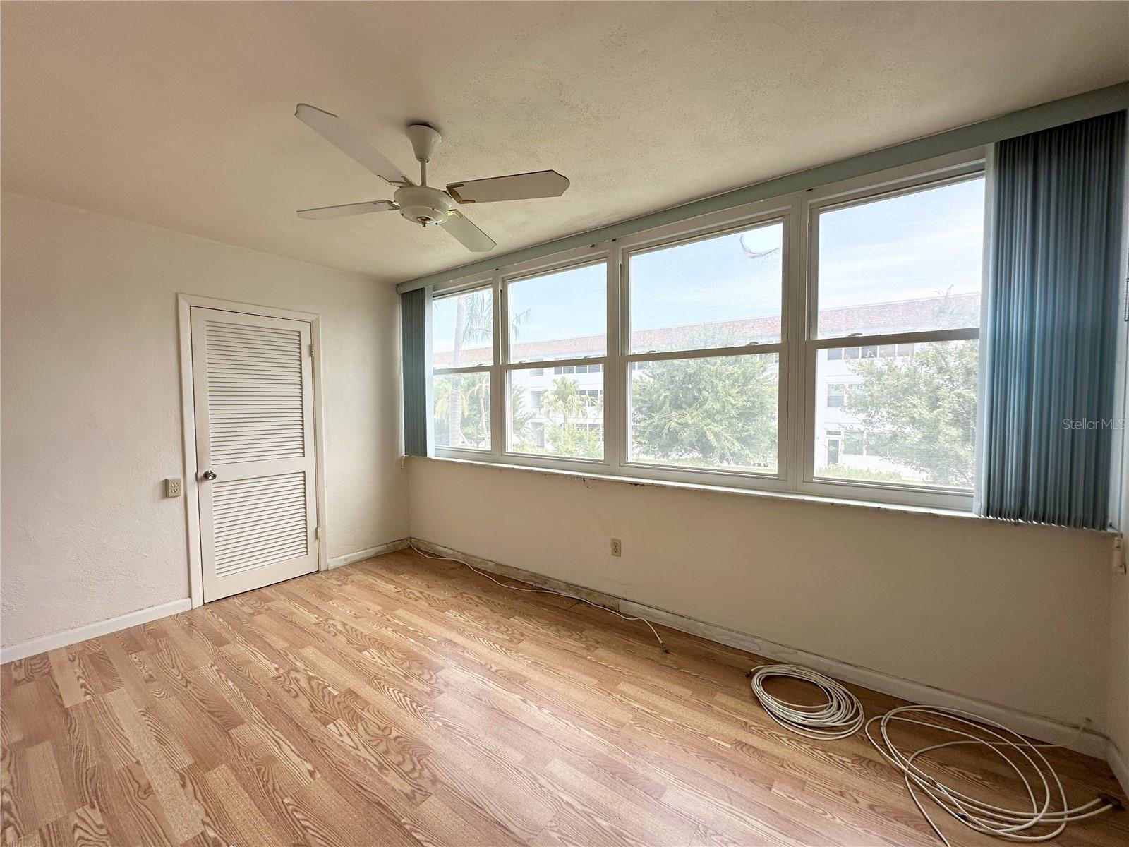 5728 14TH AVE N #206B, ST PETERSBURG, FL, 33710