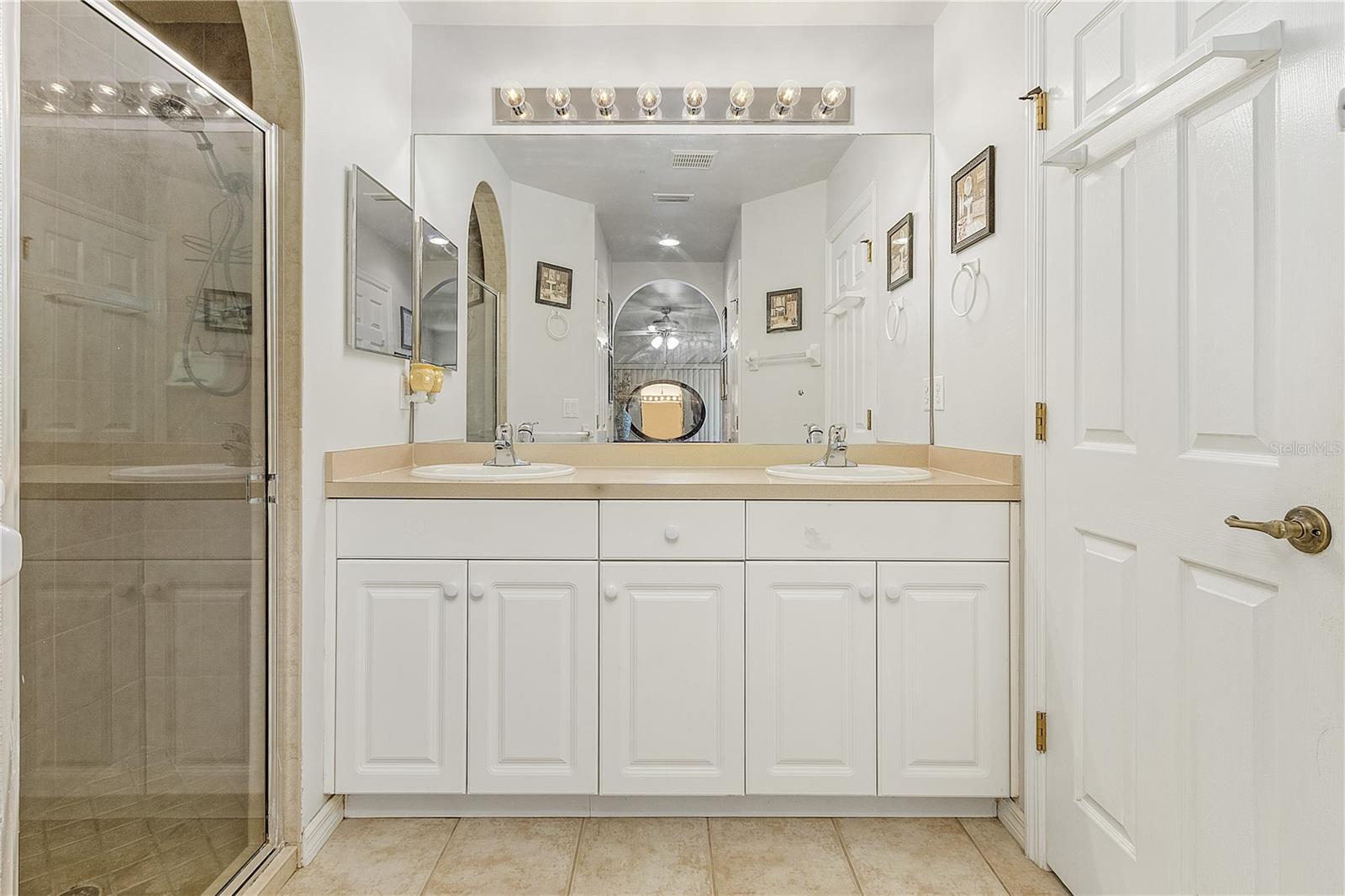 810 SW 10TH PL, CAPE CORAL, FL, 33991