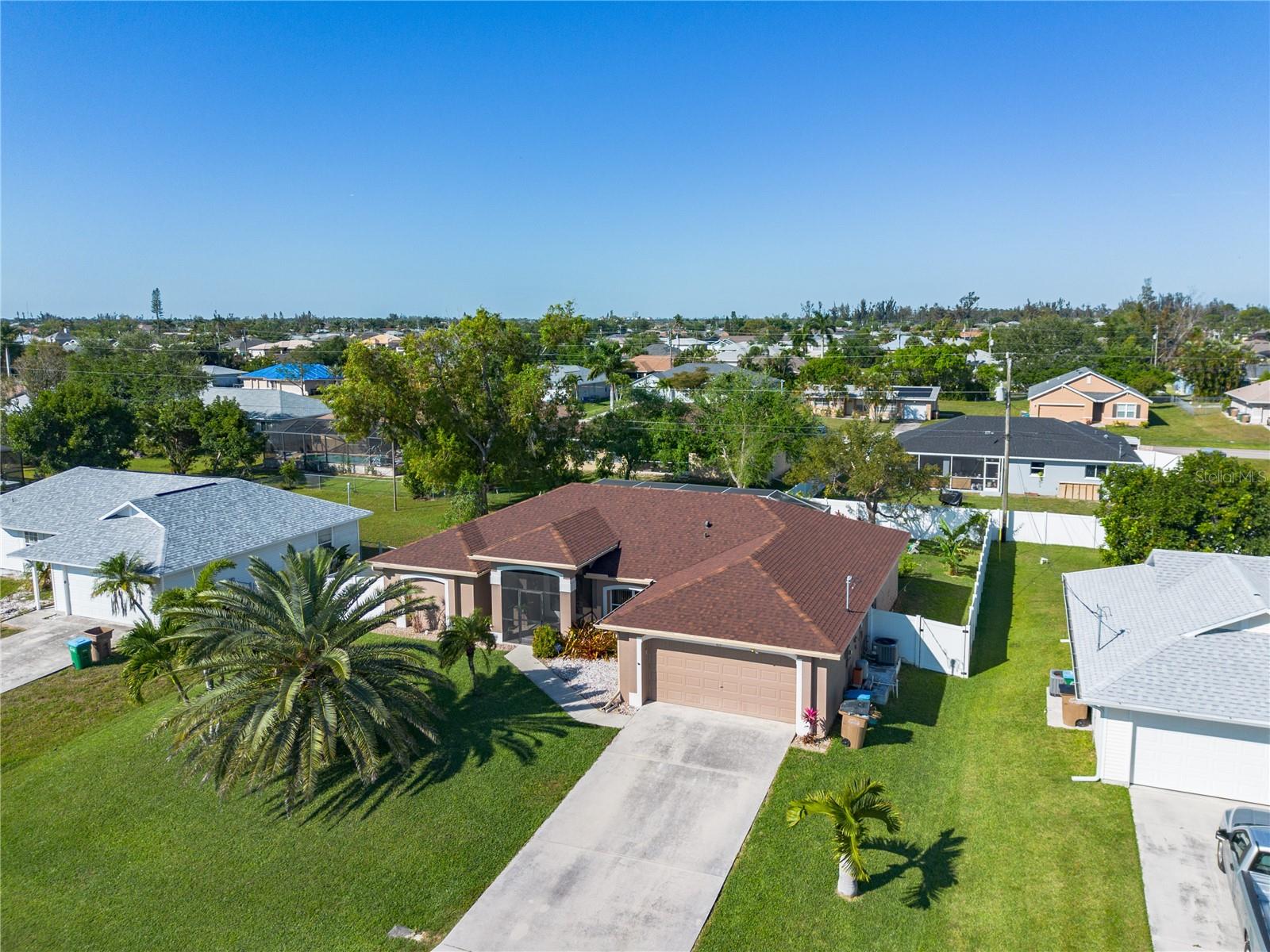 810 SW 10TH PL, CAPE CORAL, FL, 33991