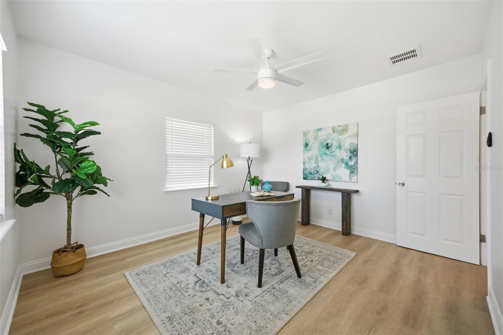 1337 34TH AVE N, ST PETERSBURG, FL, 33704