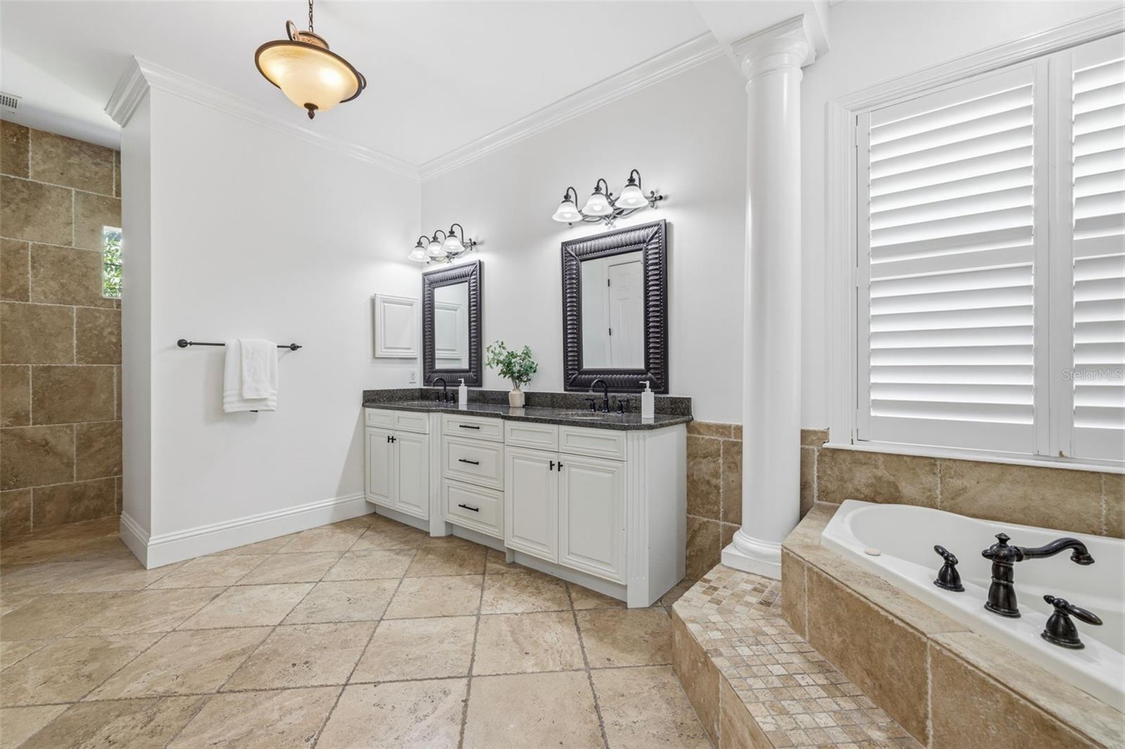 3107 W FOUNTAIN BLVD, TAMPA, FL, 33609