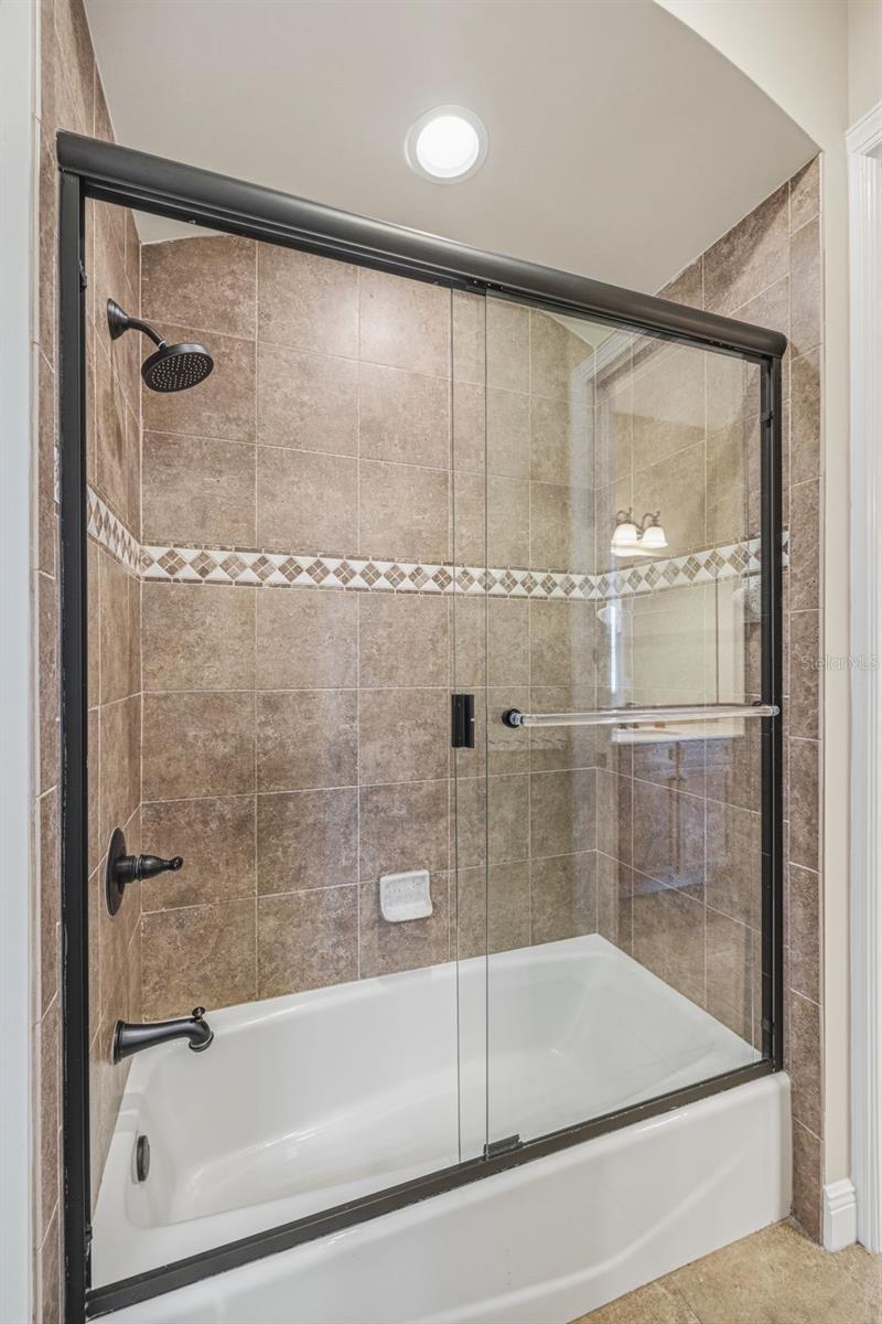 3107 W FOUNTAIN BLVD, TAMPA, FL, 33609