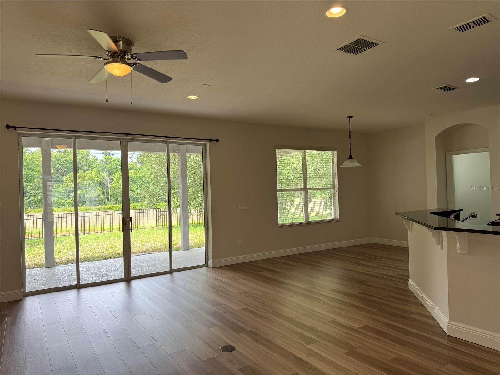345 BEACON POINTE DR, OCOEE, FL, 34761
