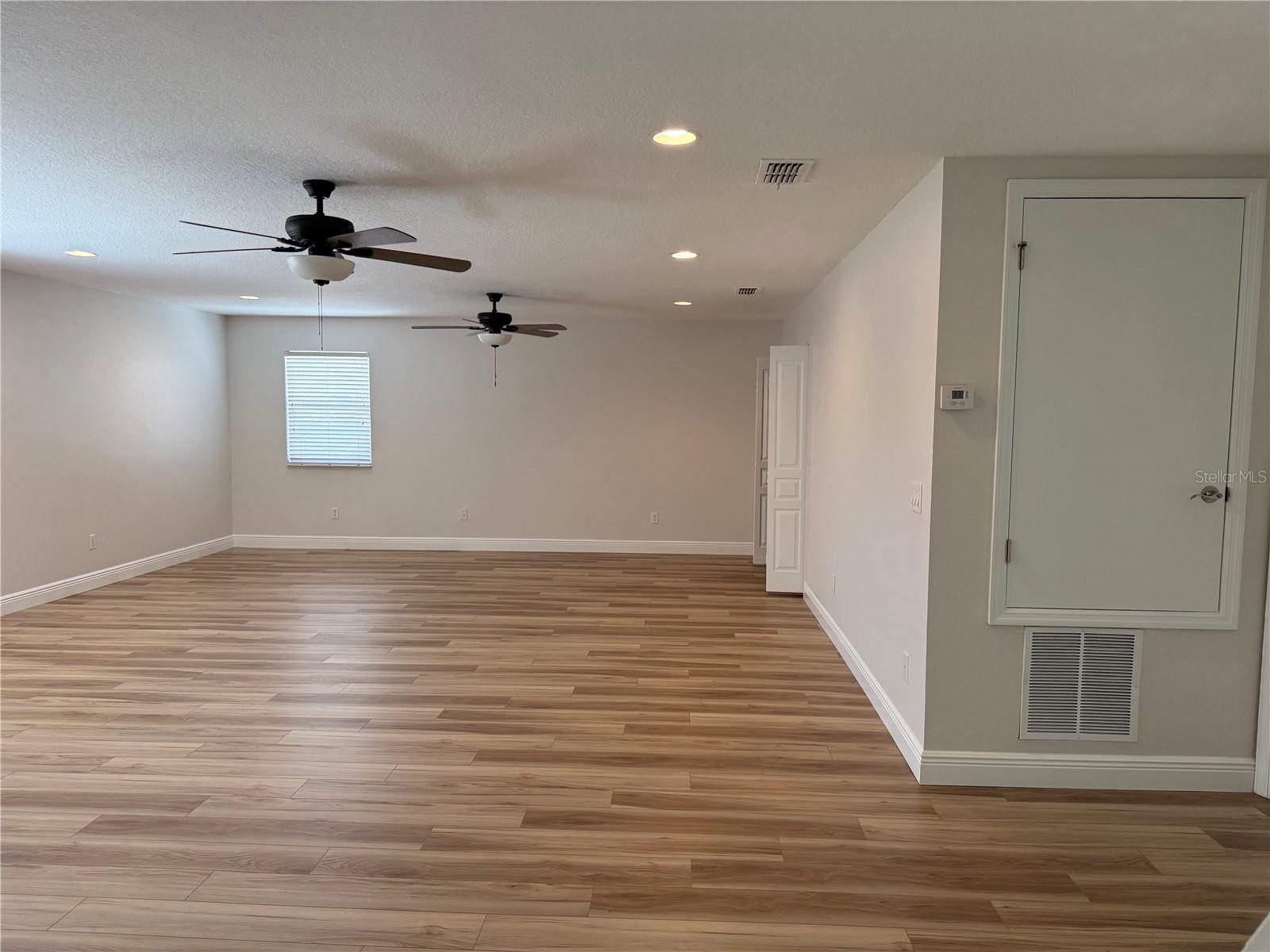 345 BEACON POINTE DR, OCOEE, FL, 34761