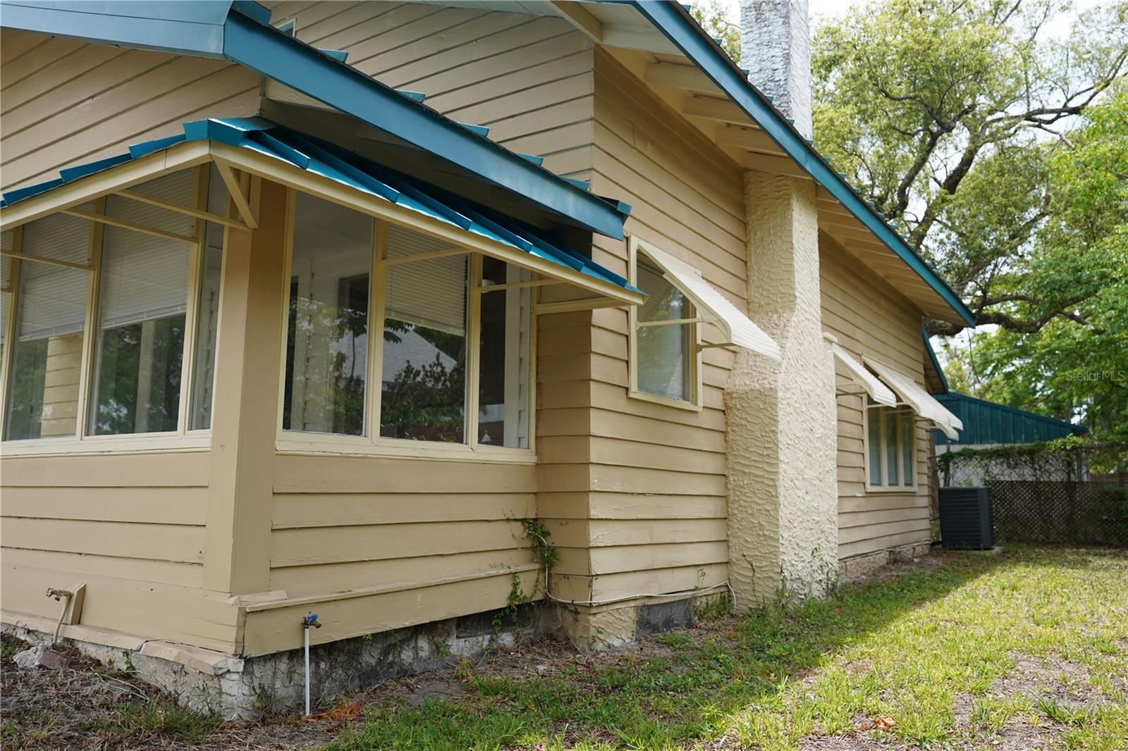 1004 TALTON AVE, DELAND, FL, 32720