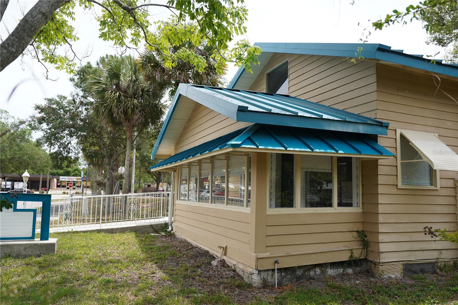 1004 TALTON AVE, DELAND, FL, 32720