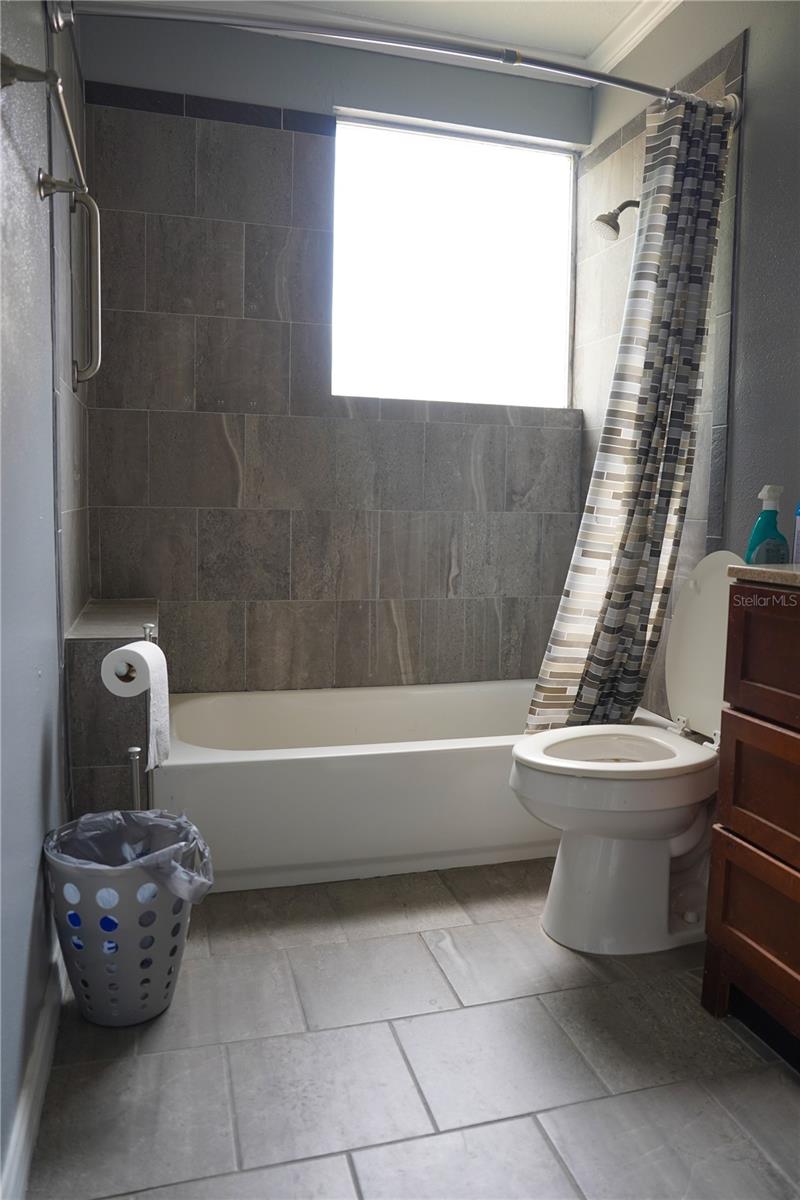 1004 TALTON AVE, DELAND, FL, 32720