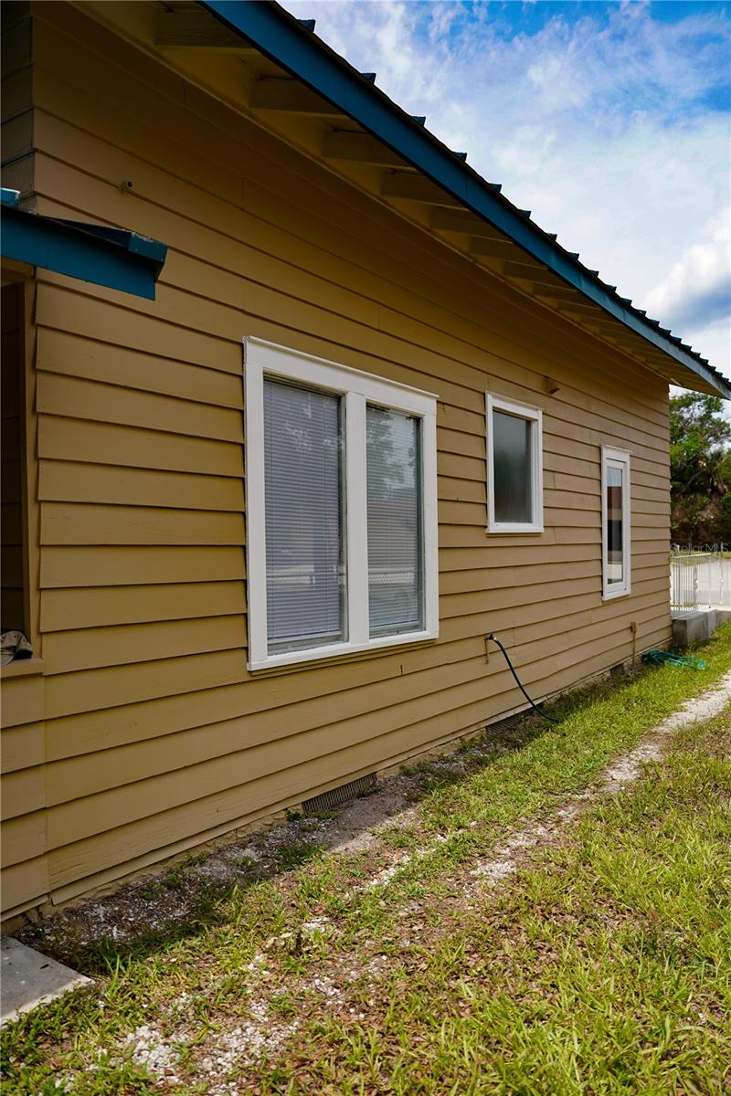 1004 TALTON AVE, DELAND, FL, 32720