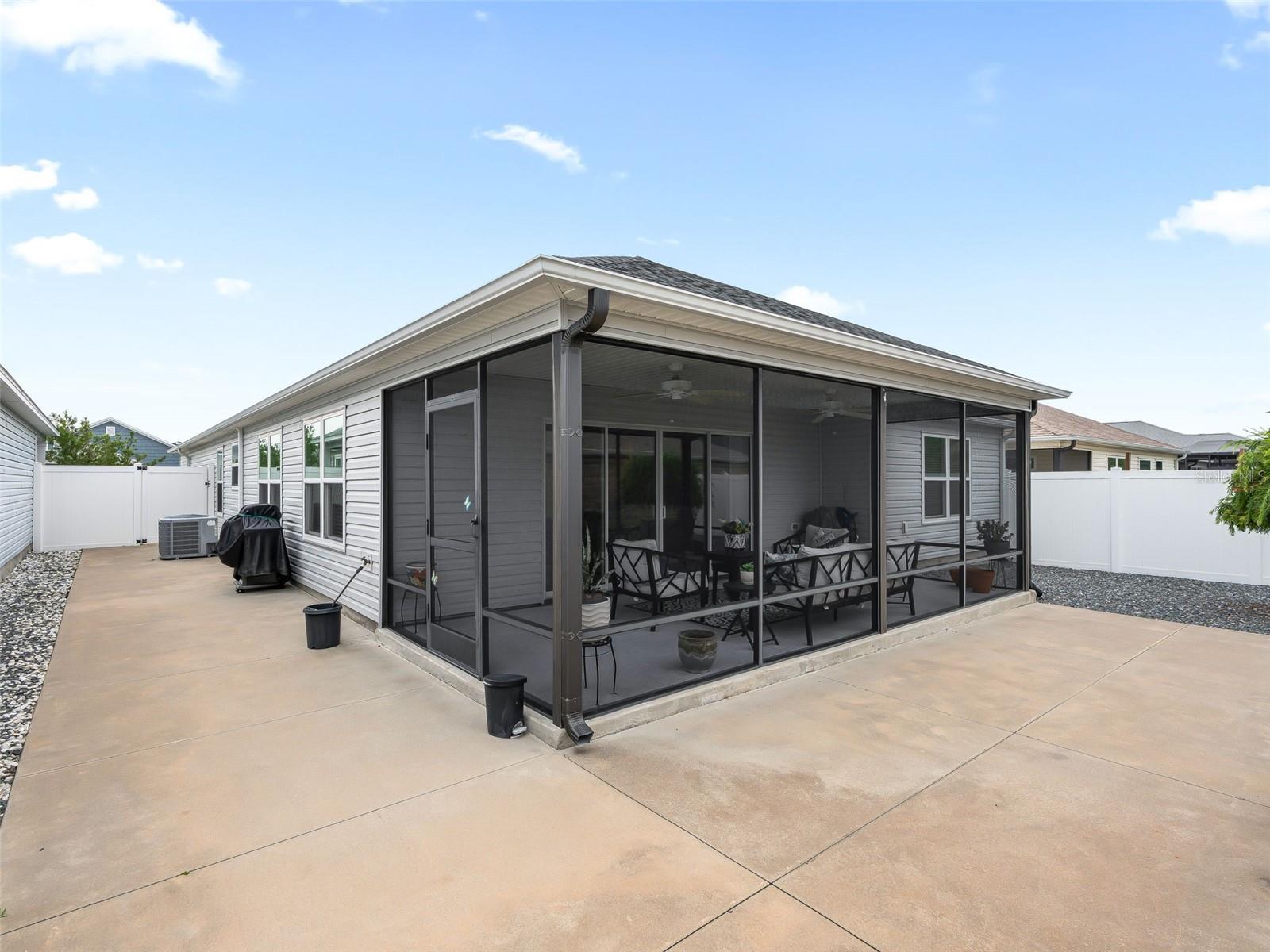 5672 GRIMES CT, THE VILLAGES, FL, 32163