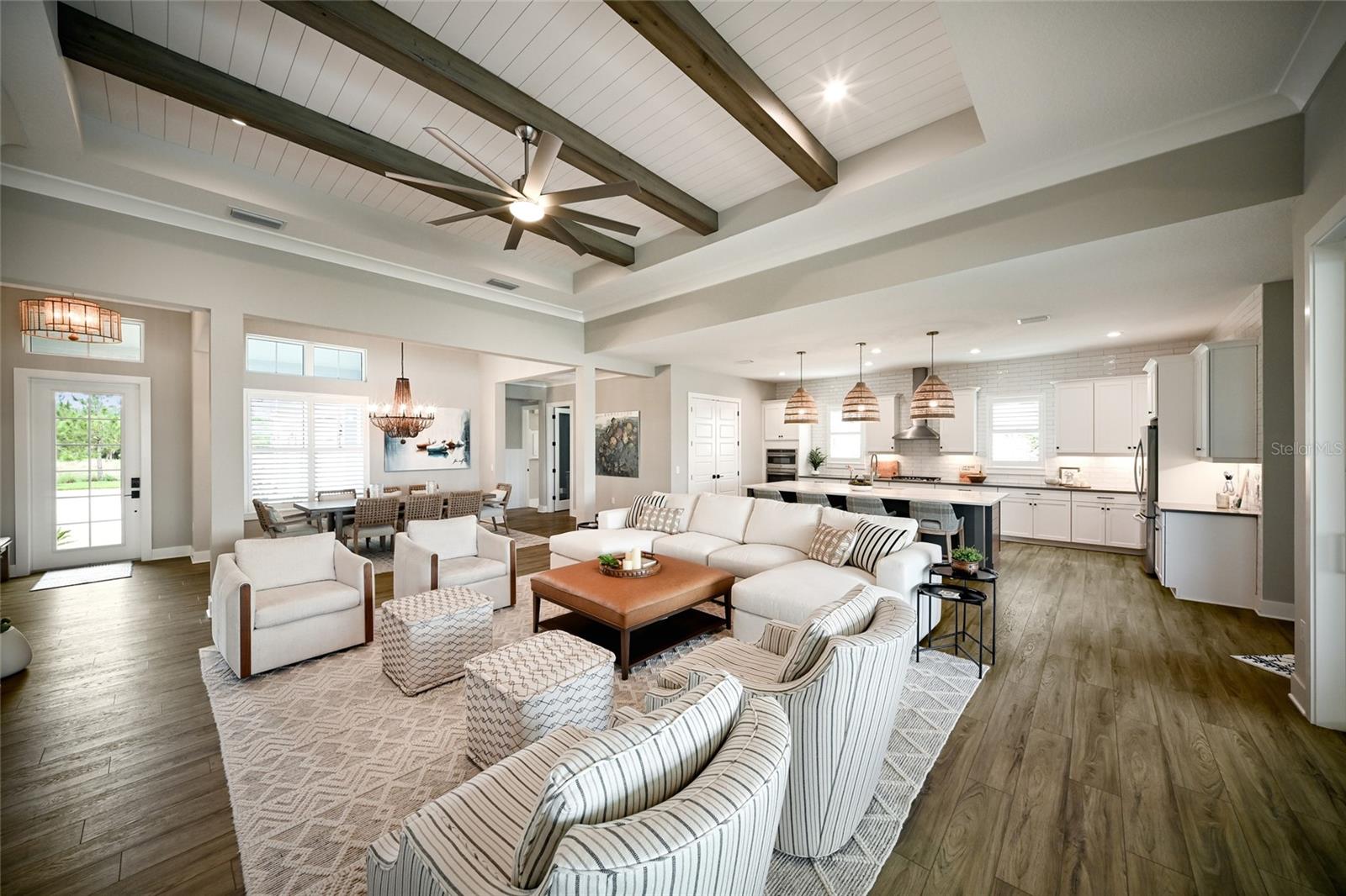 8092 GRANDE SHORES DR, SARASOTA, FL, 34240