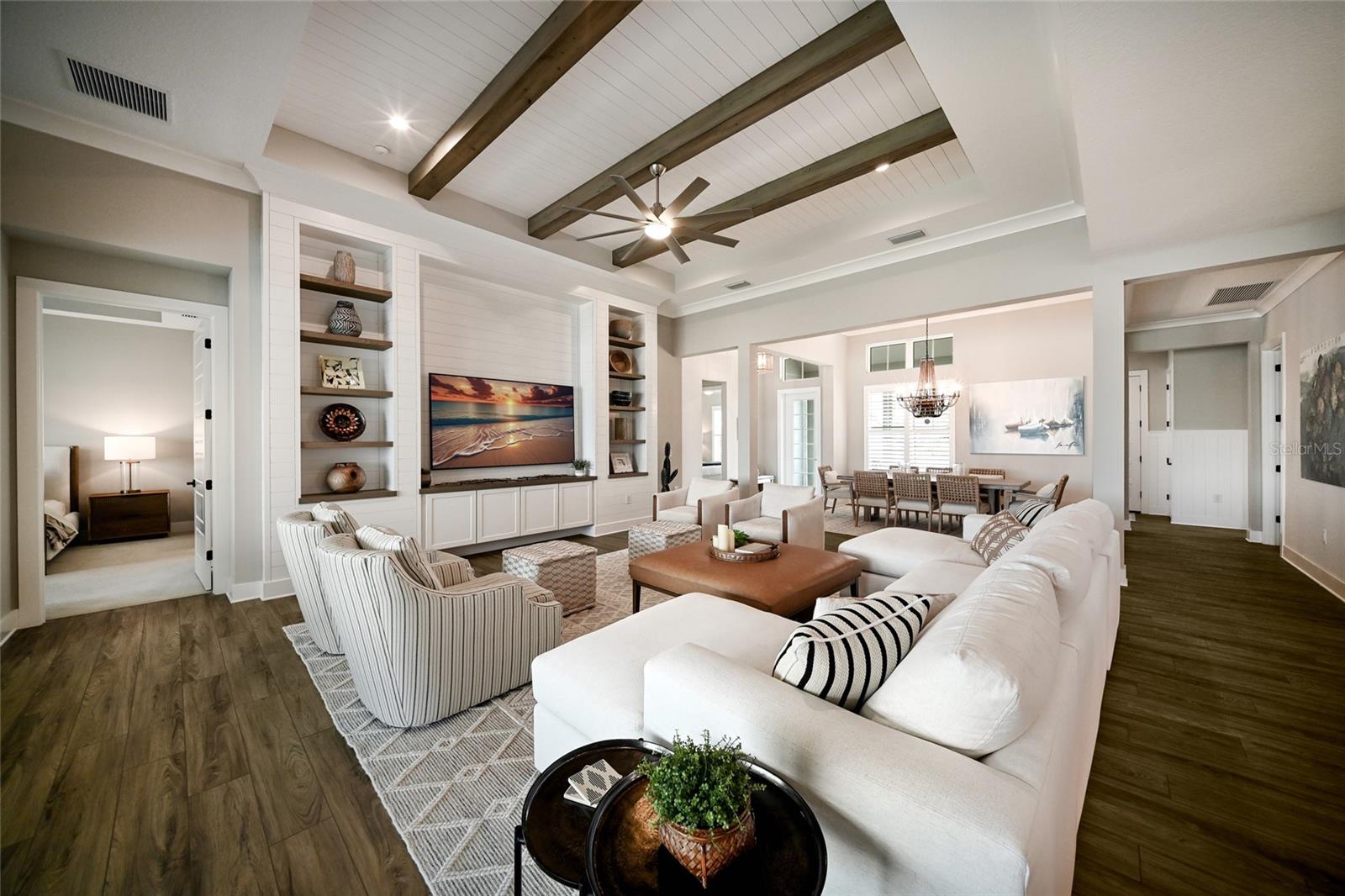 8092 GRANDE SHORES DR, SARASOTA, FL, 34240