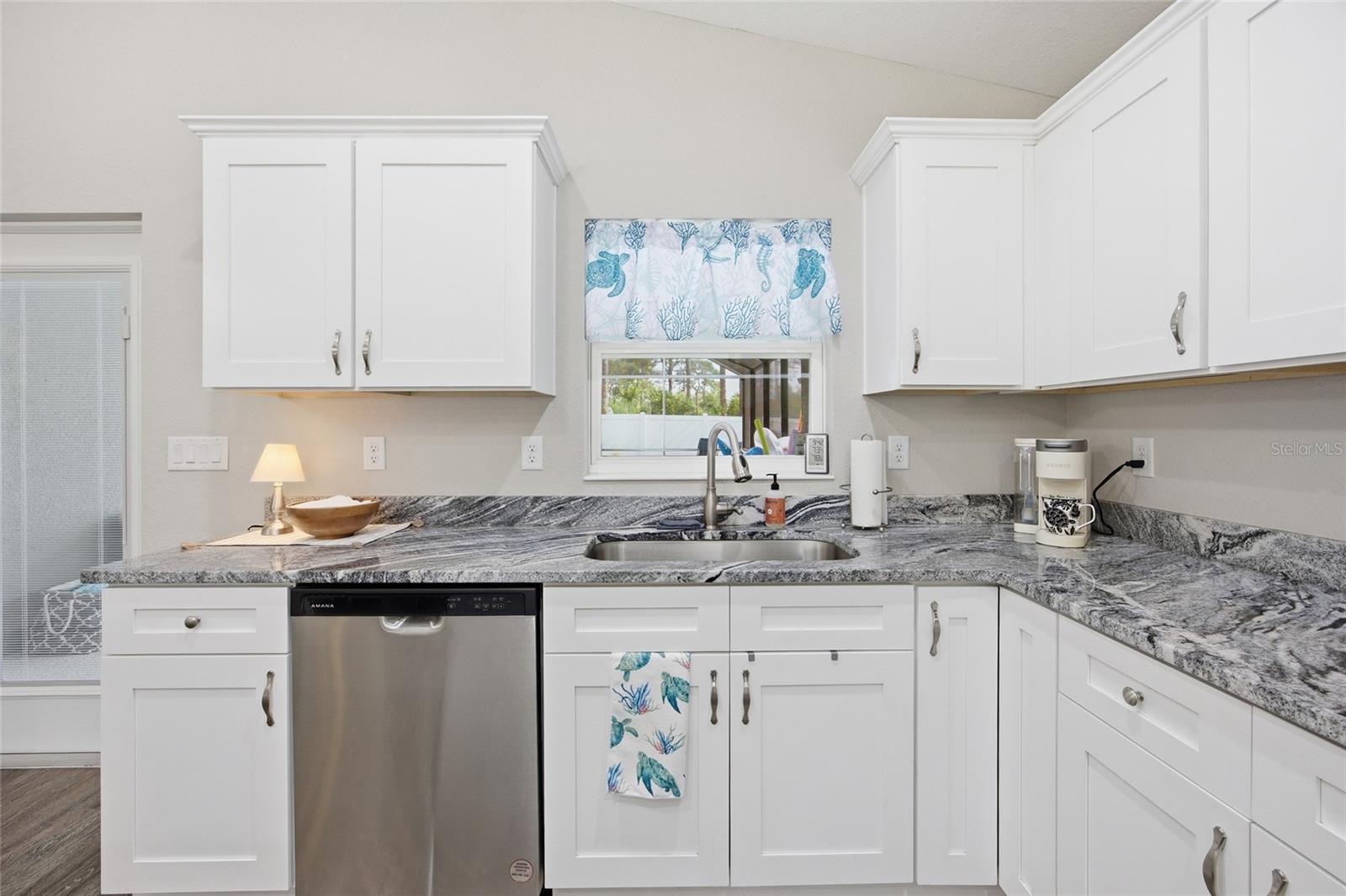 141 FISHER WAY, OCKLAWAHA, FL, 32179