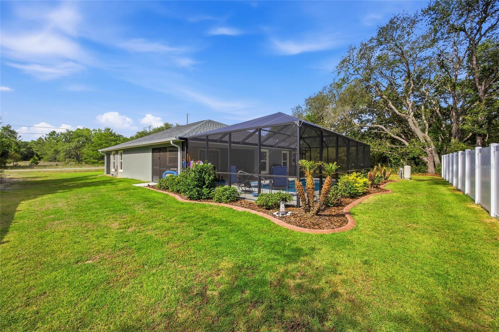 141 FISHER WAY, OCKLAWAHA, FL, 32179