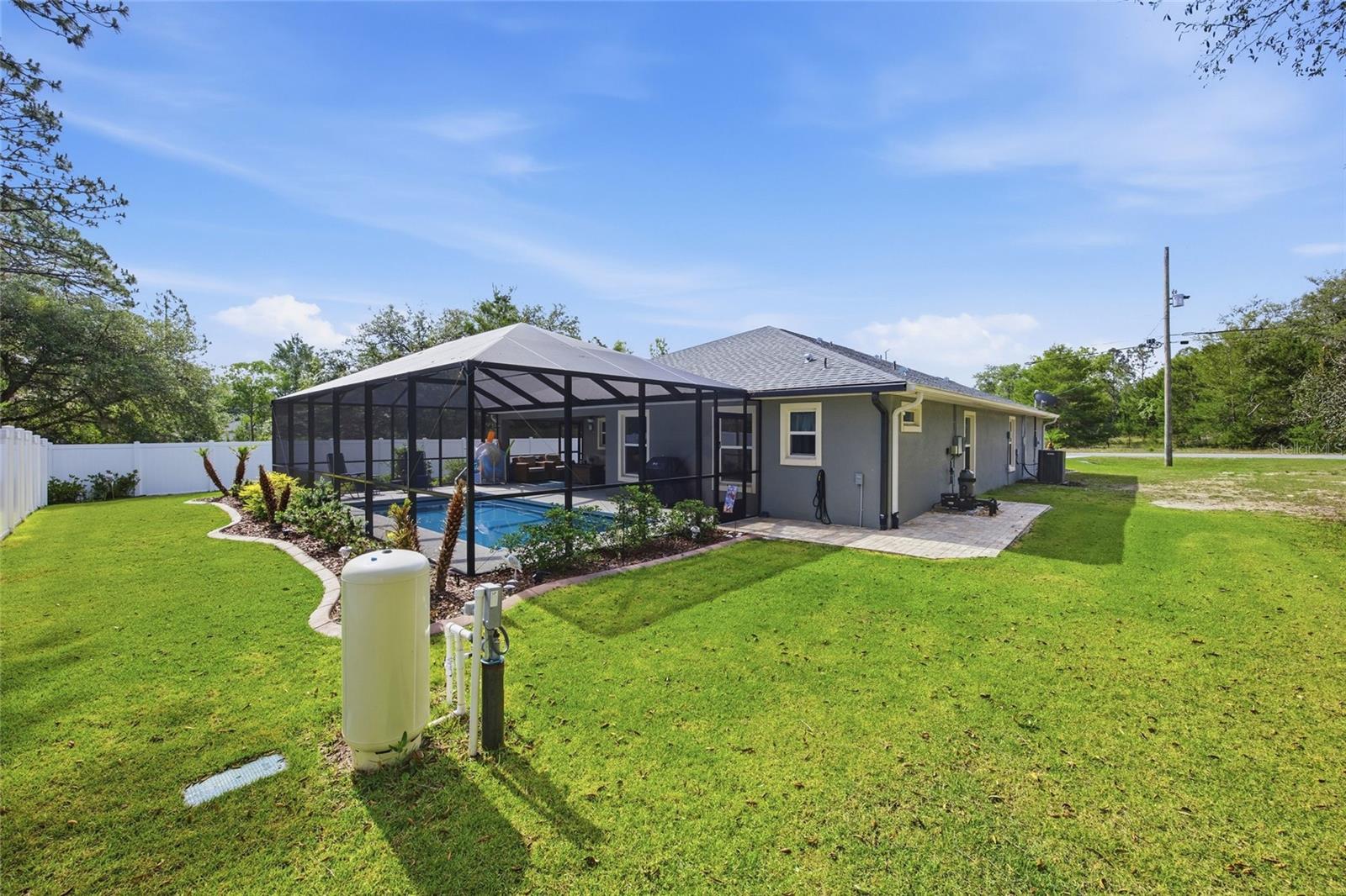 141 FISHER WAY, OCKLAWAHA, FL, 32179