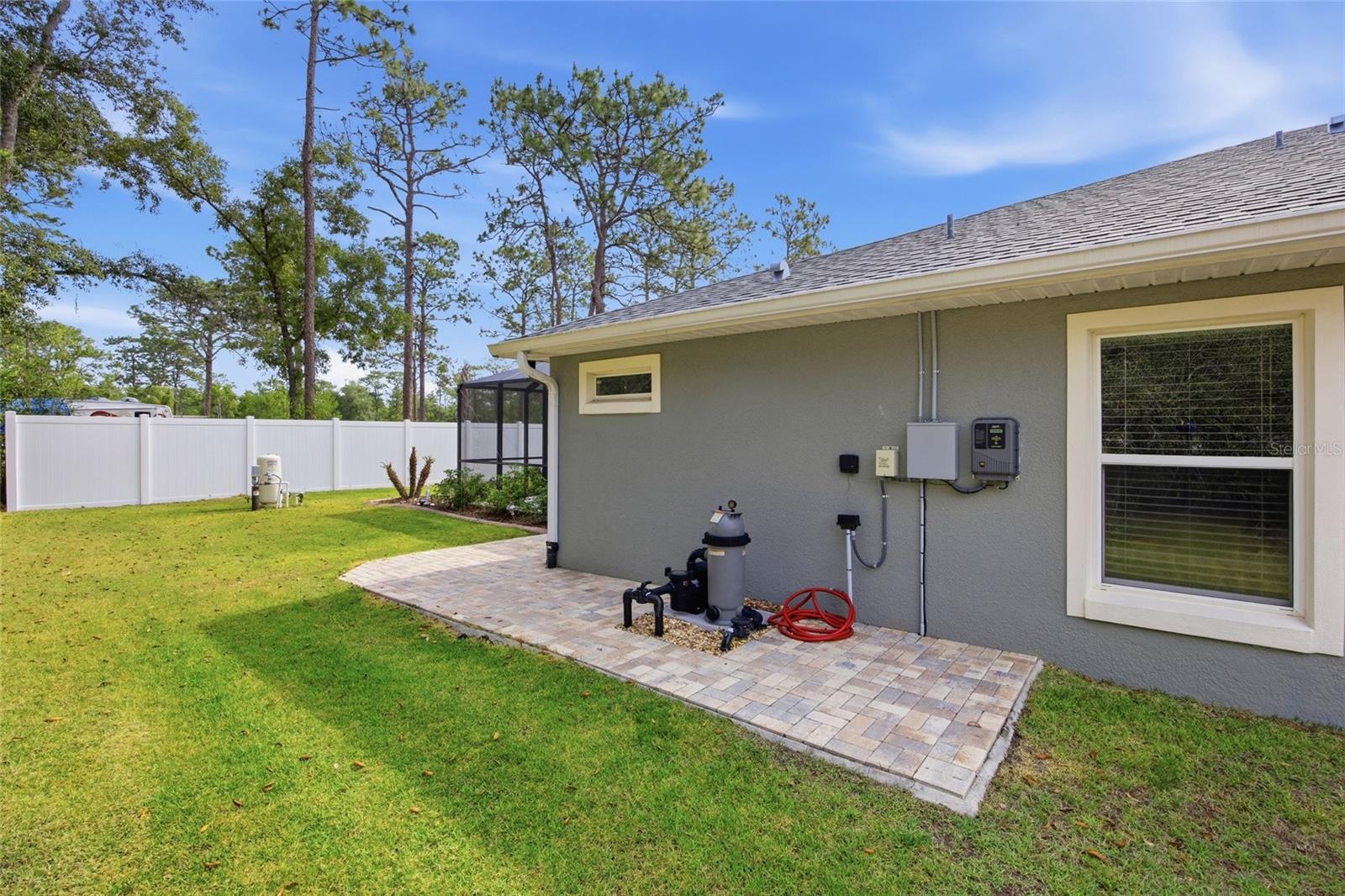 141 FISHER WAY, OCKLAWAHA, FL, 32179