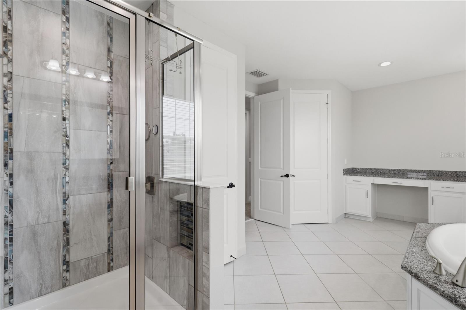 30271 SOUTHERN WOOD COURT, WESLEY CHAPEL, FL, 33543