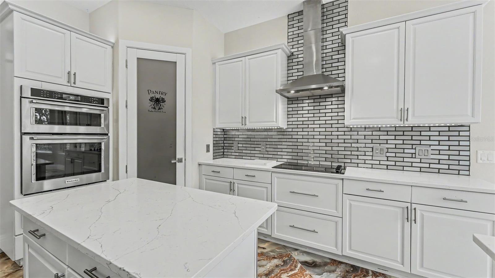 521 CHELSEA AVE, DAVENPORT, FL, 33837
