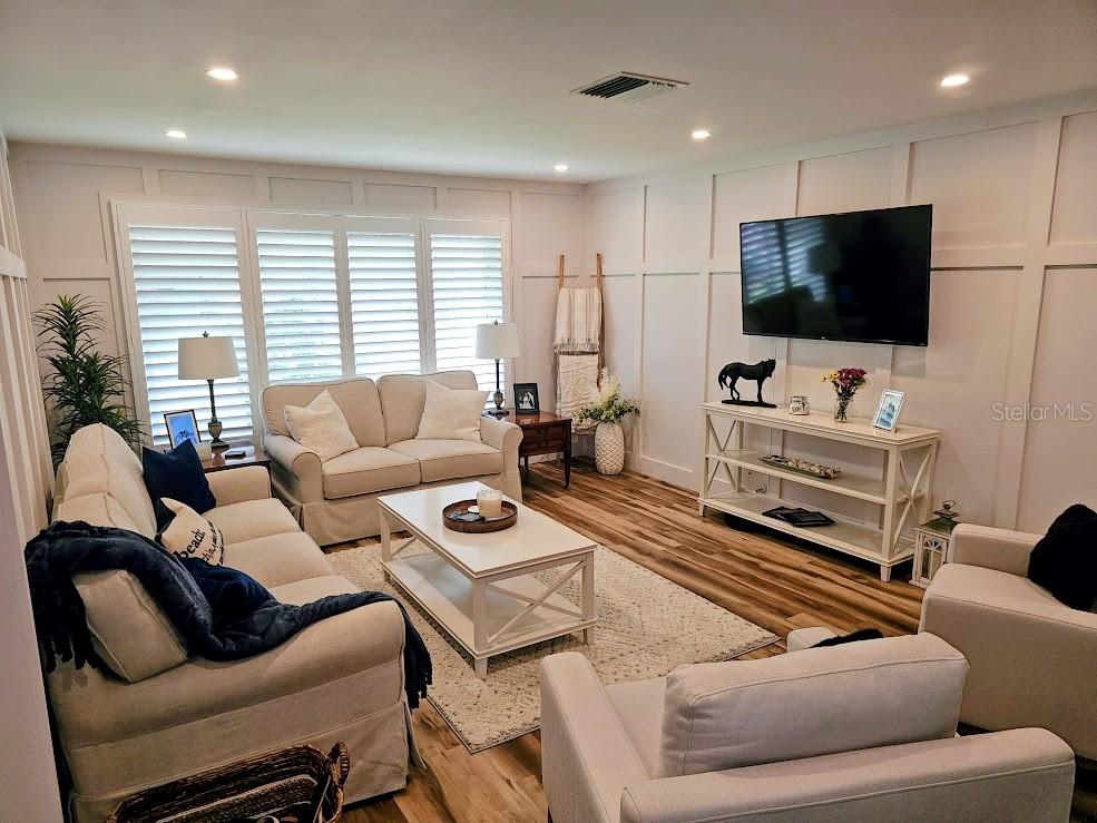 2186 OAK GROVE DR, CLEARWATER, FL, 33764