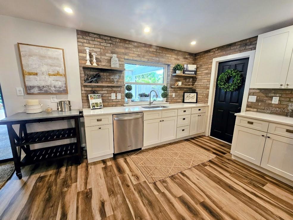 2186 OAK GROVE DR, CLEARWATER, FL, 33764