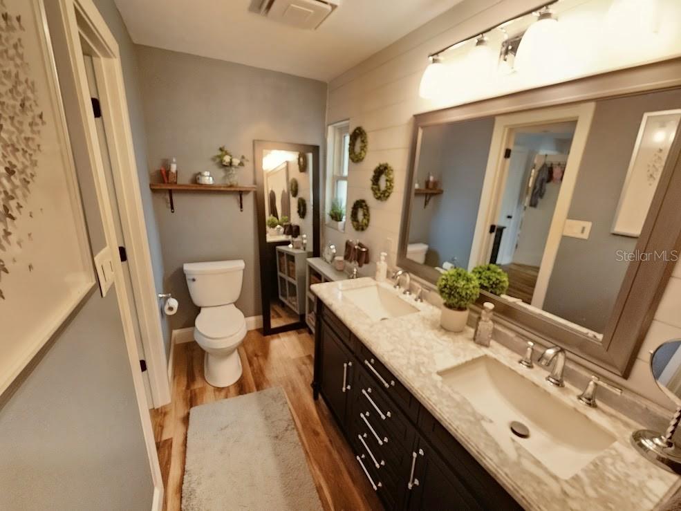 2186 OAK GROVE DR, CLEARWATER, FL, 33764