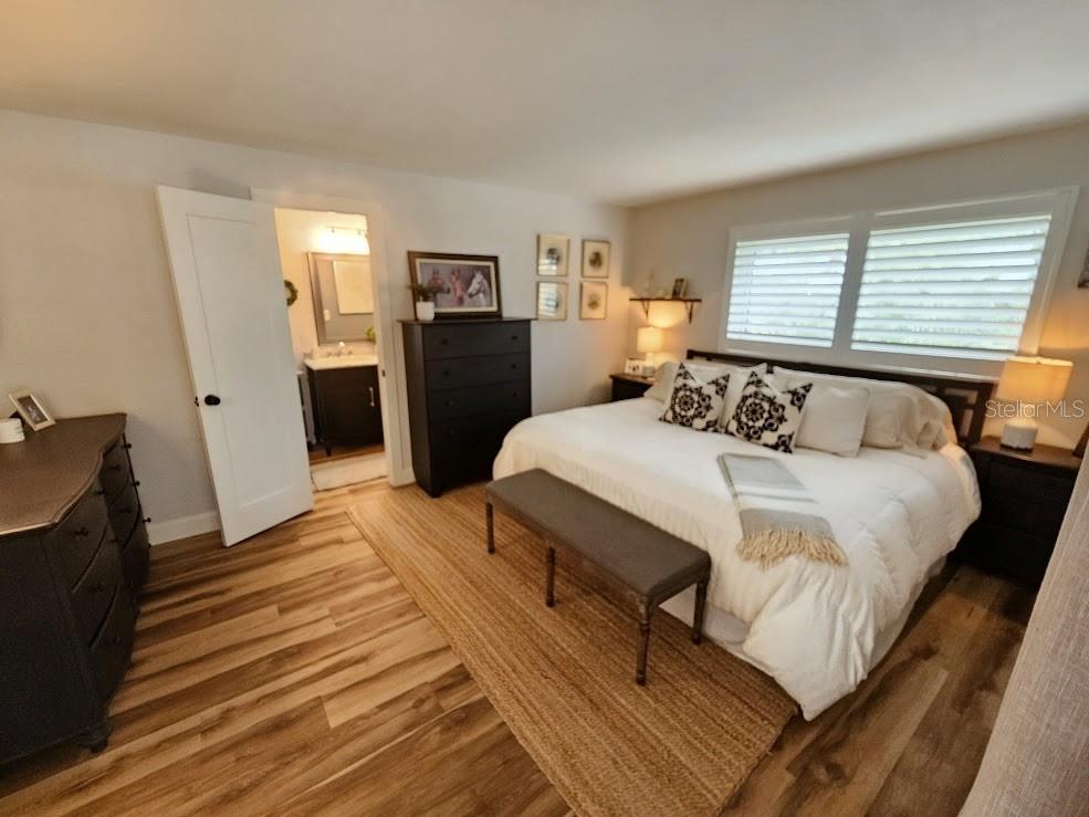 2186 OAK GROVE DR, CLEARWATER, FL, 33764