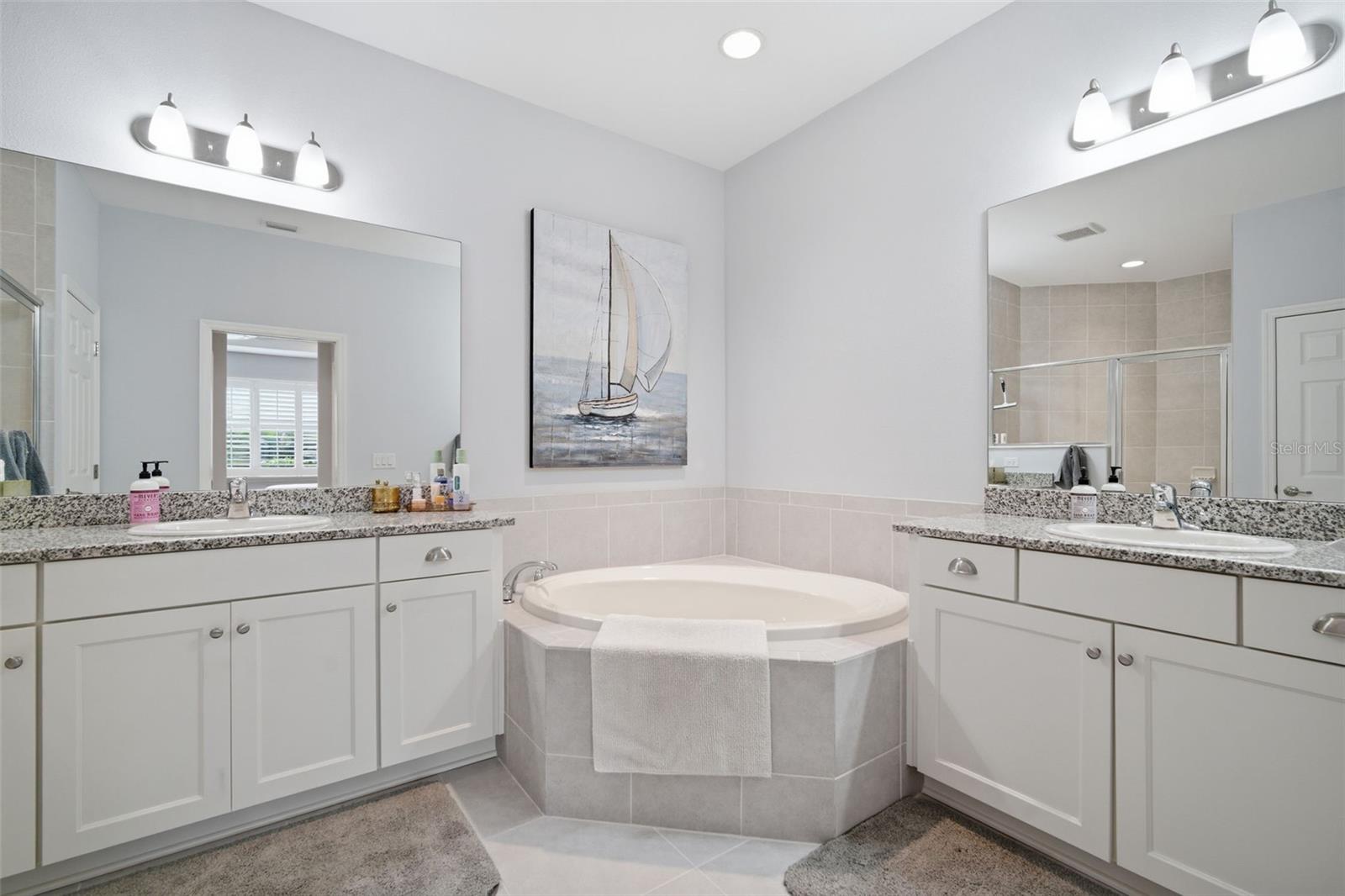 8111 PINE CREST ST, SEMINOLE, FL, 33777