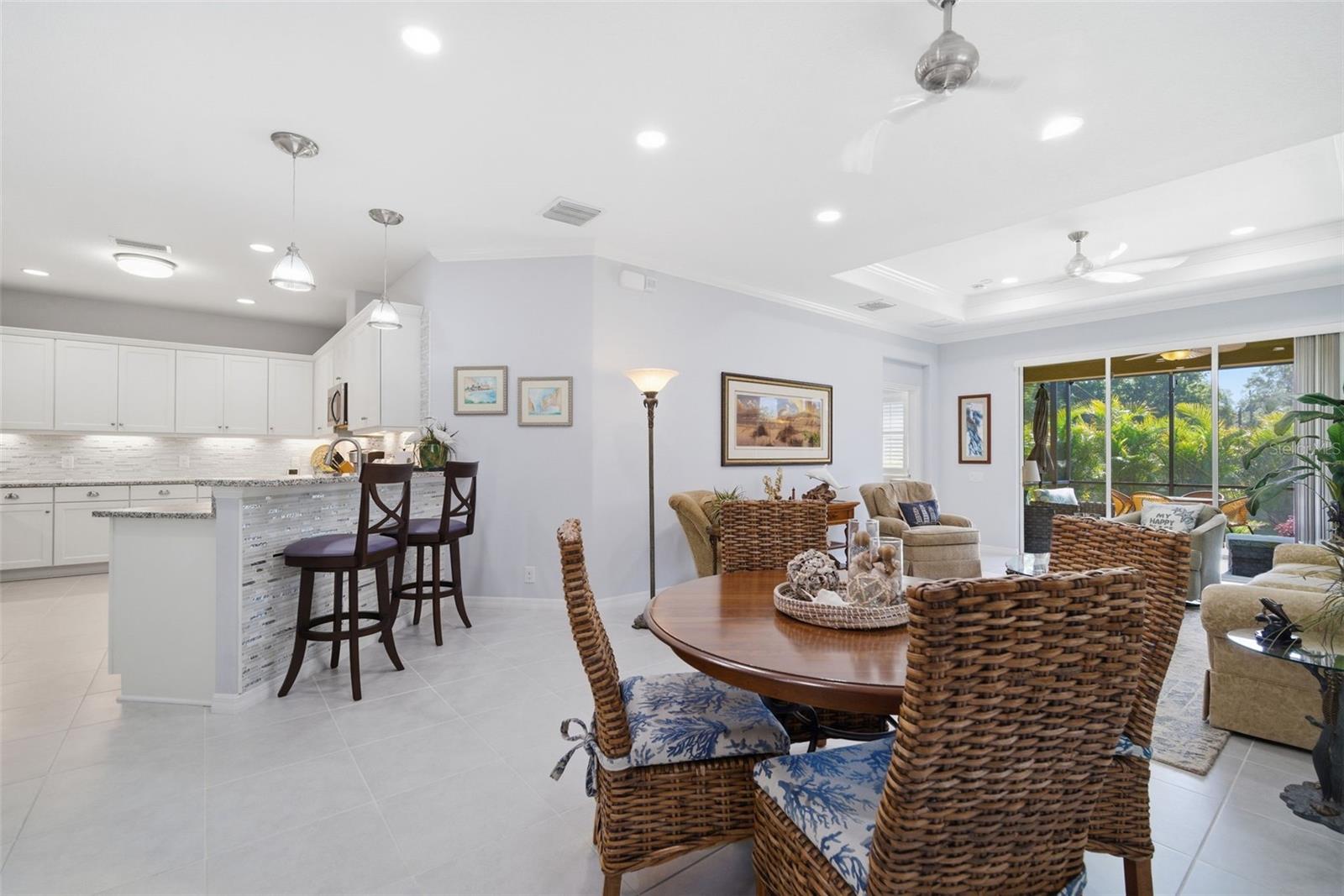 8111 PINE CREST ST, SEMINOLE, FL, 33777